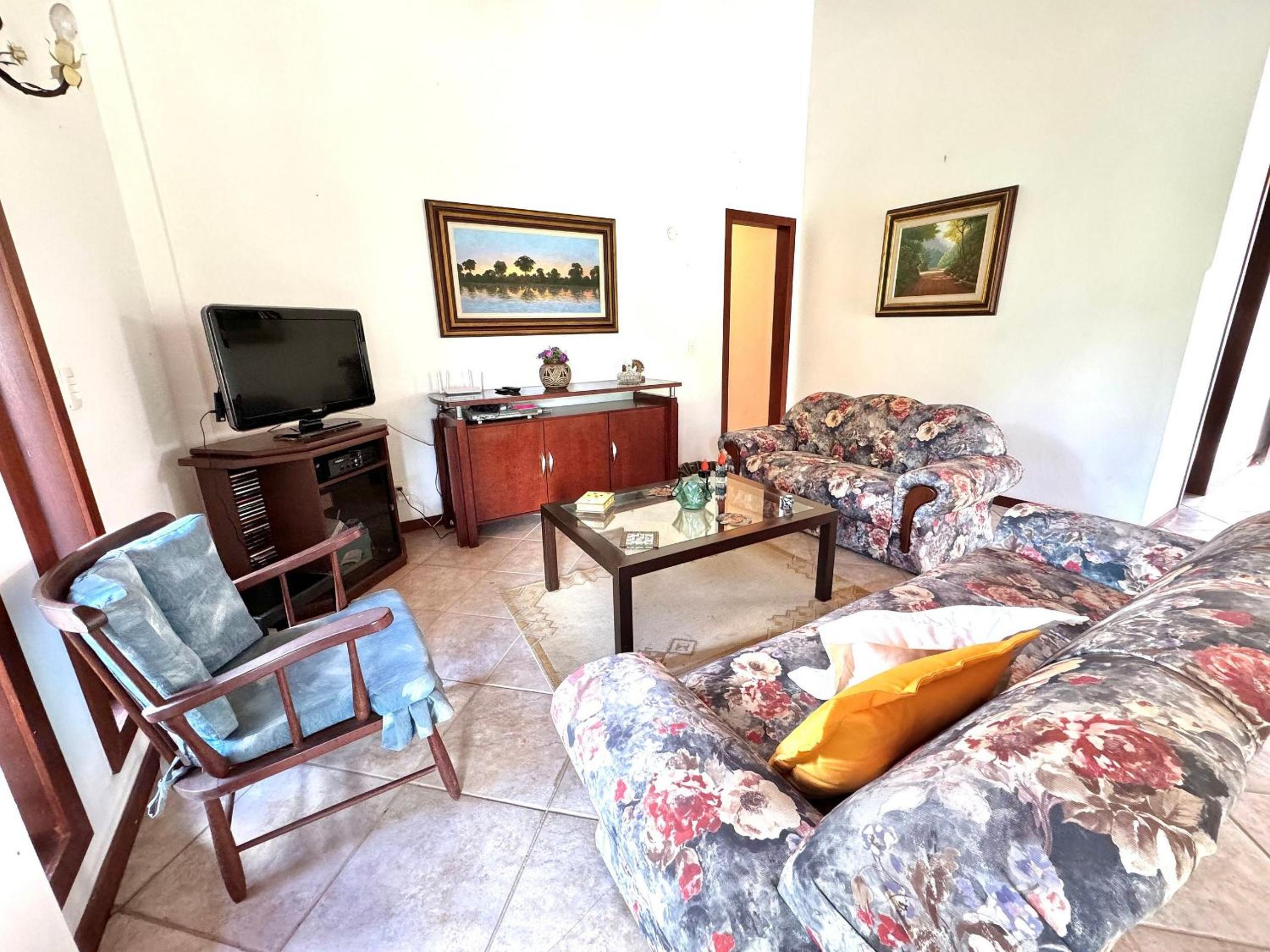 Casa de Campo com piscina, lago e Wi-fi
