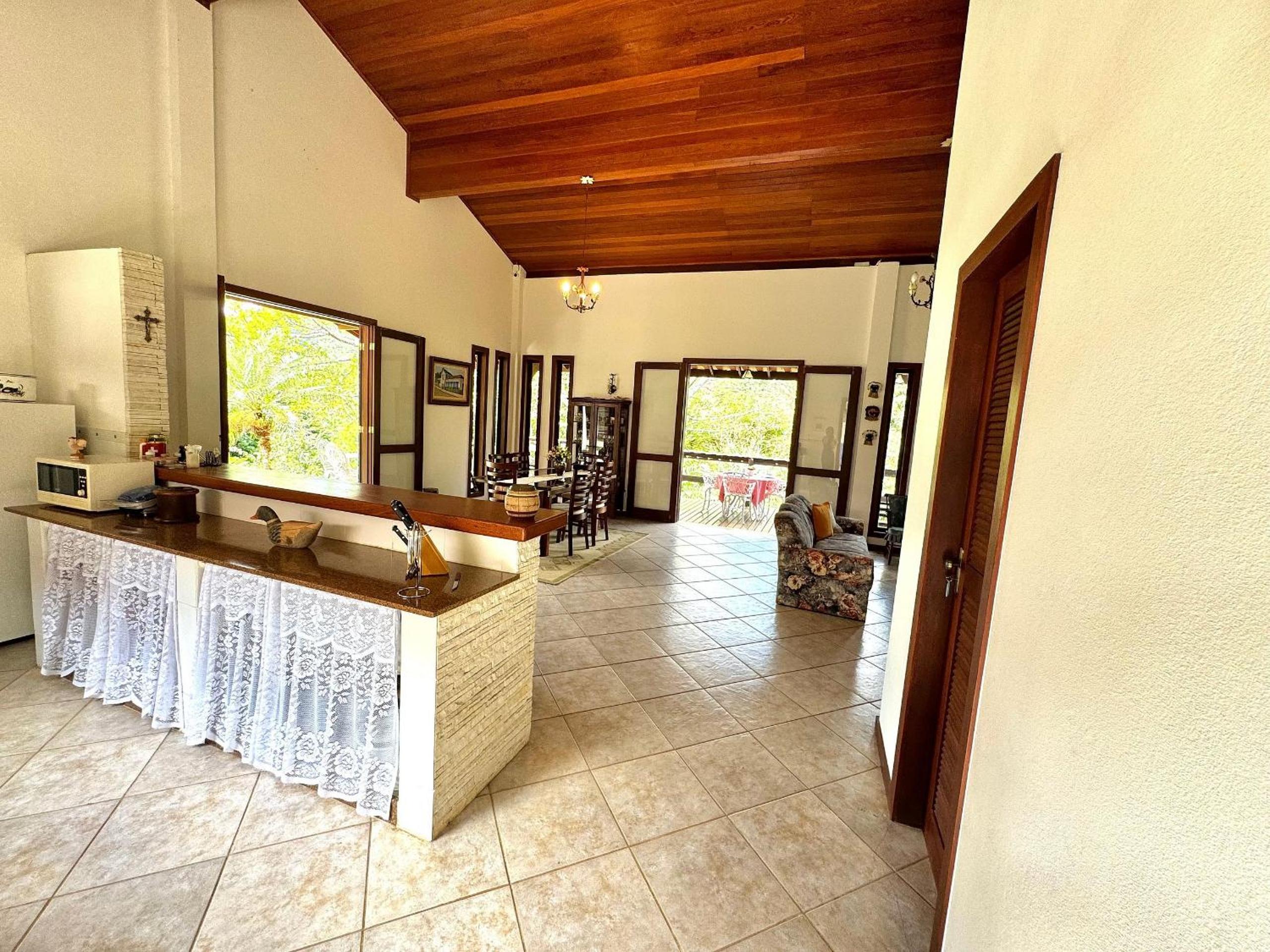 Casa de Campo com piscina, lago e Wi-fi