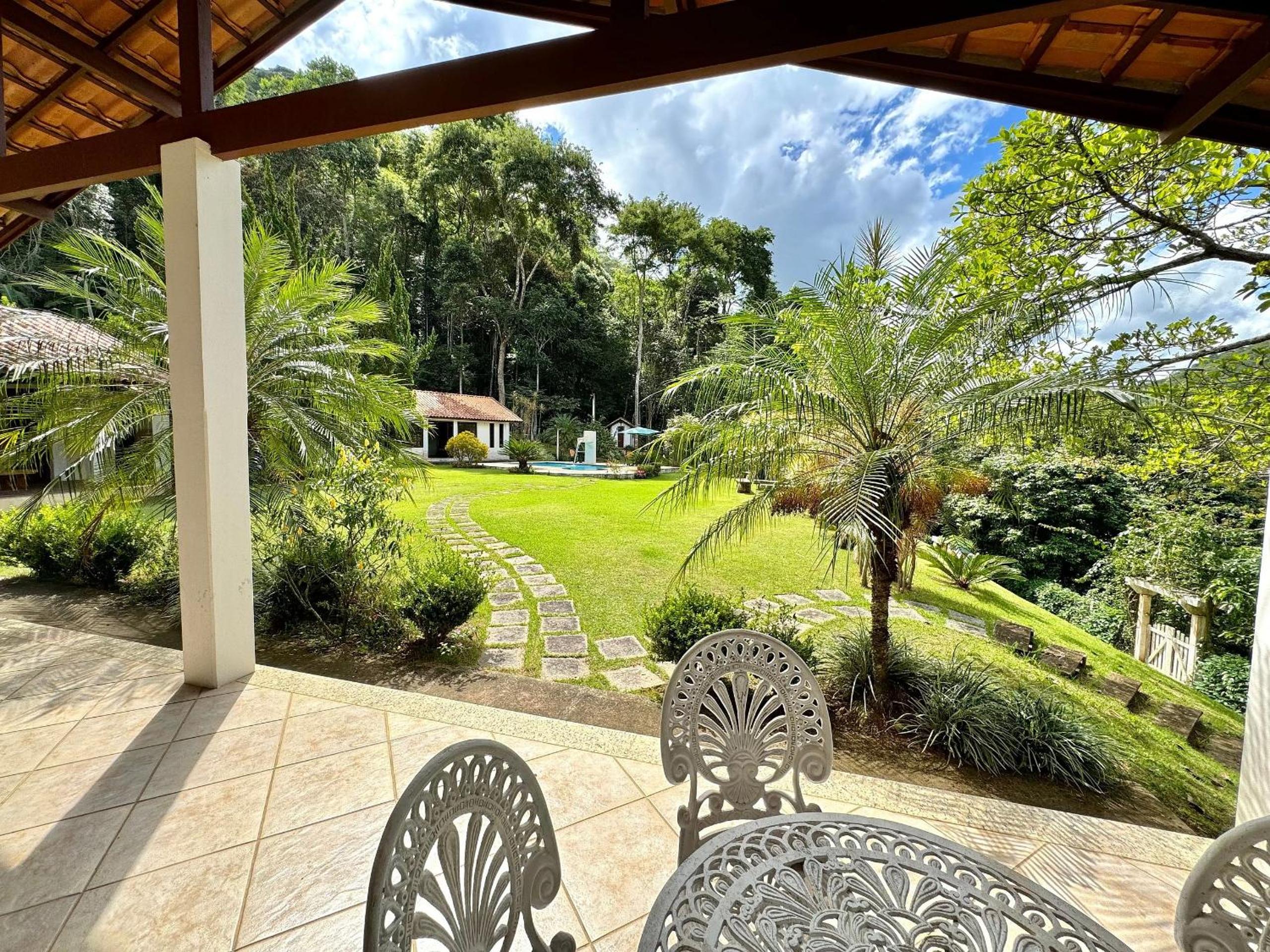 Casa de Campo com piscina, lago e Wi-fi