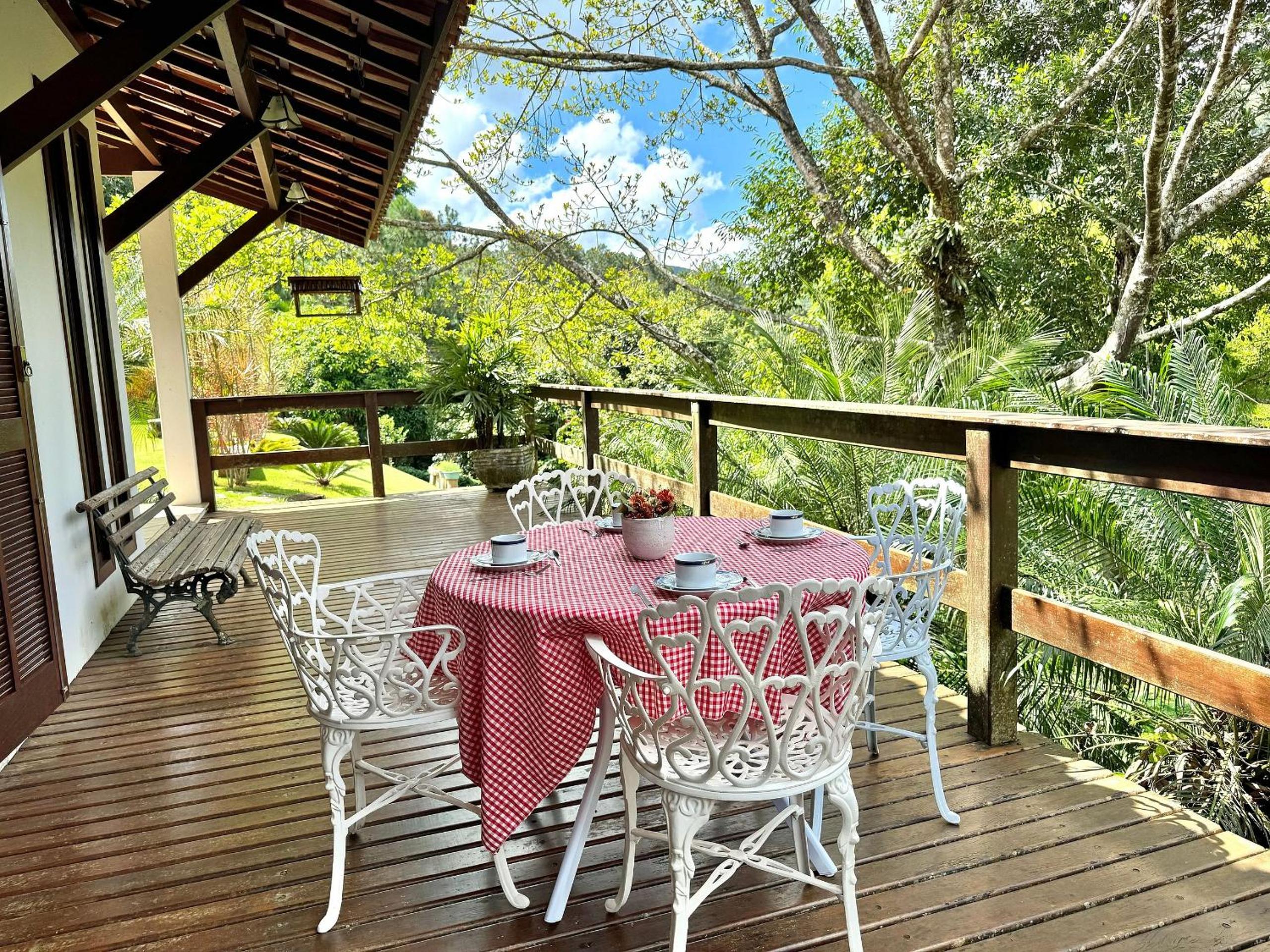 Casa de Campo com piscina, lago e Wi-fi