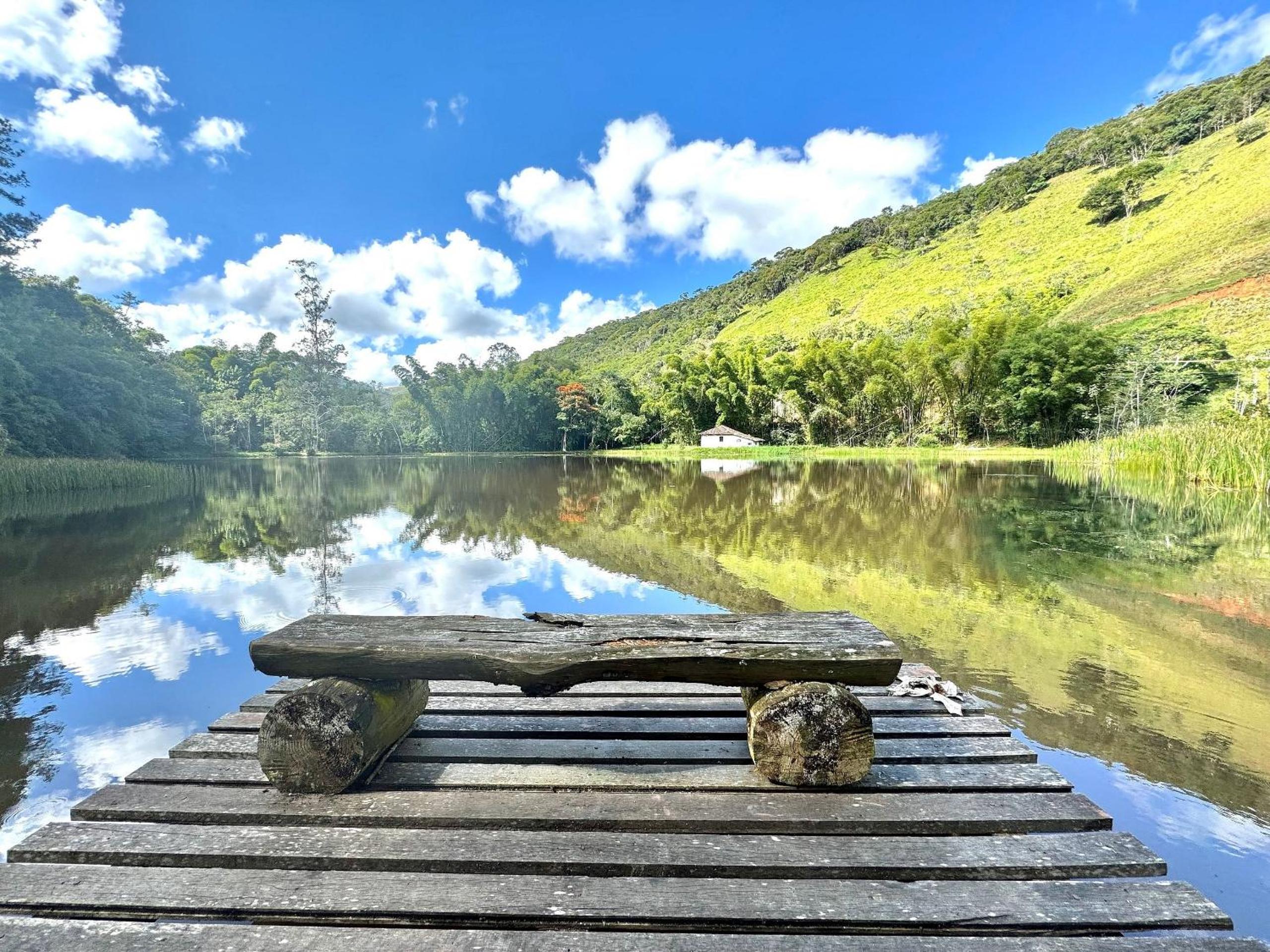 Casa de Campo com piscina, lago e Wi-fi