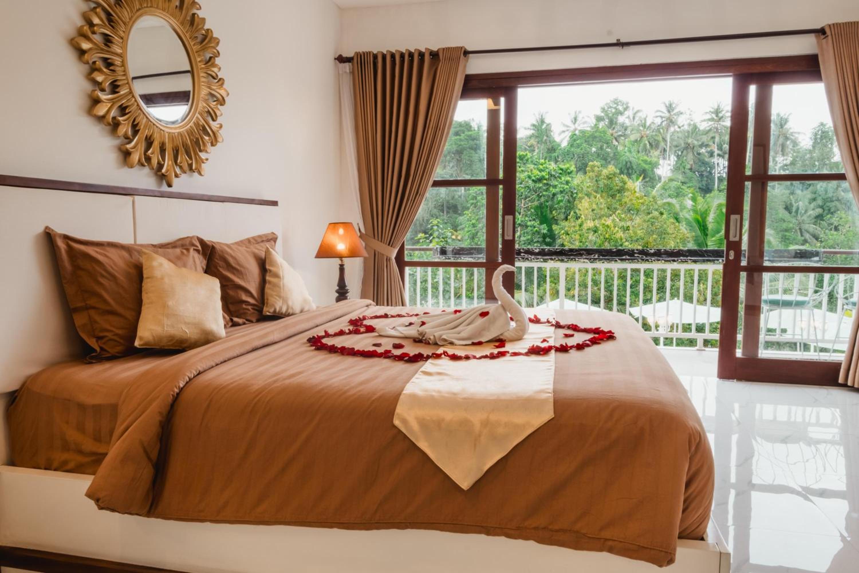 Royal Maharani Payogan view 3