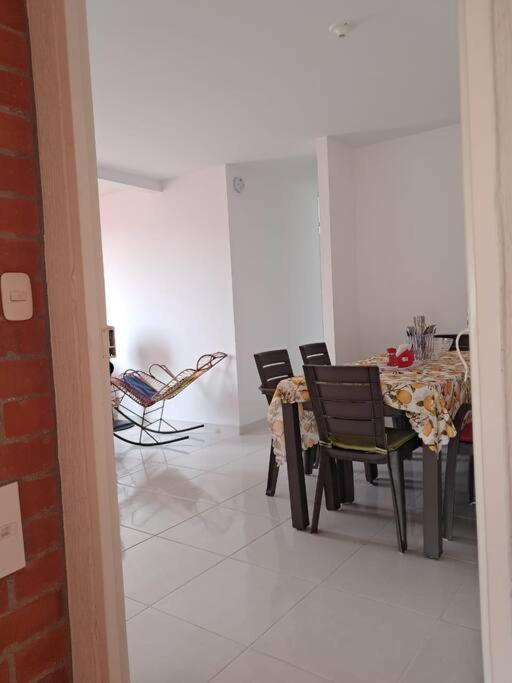 Apartamento Conjunto Altos algarrobos