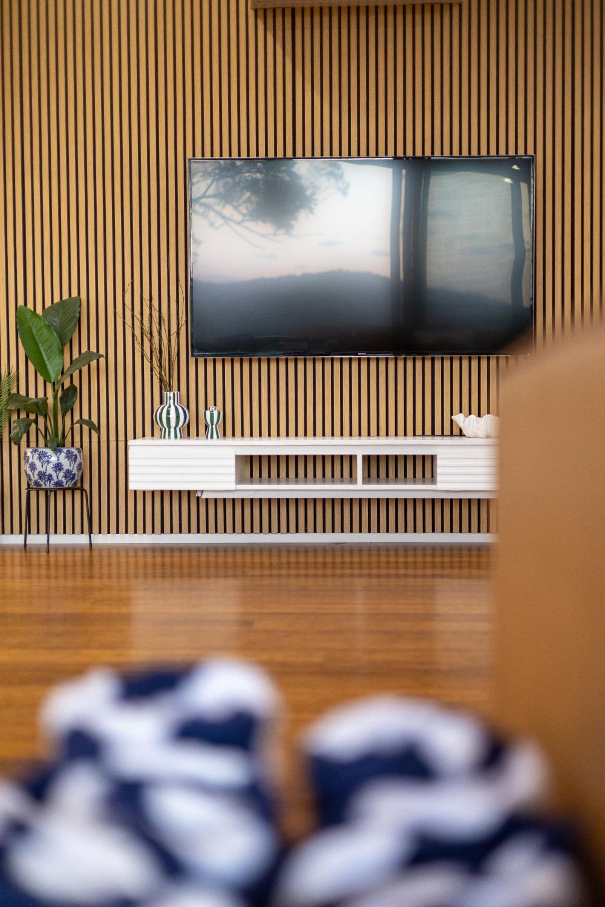 Hinterland Dreamers Poolside Retreat