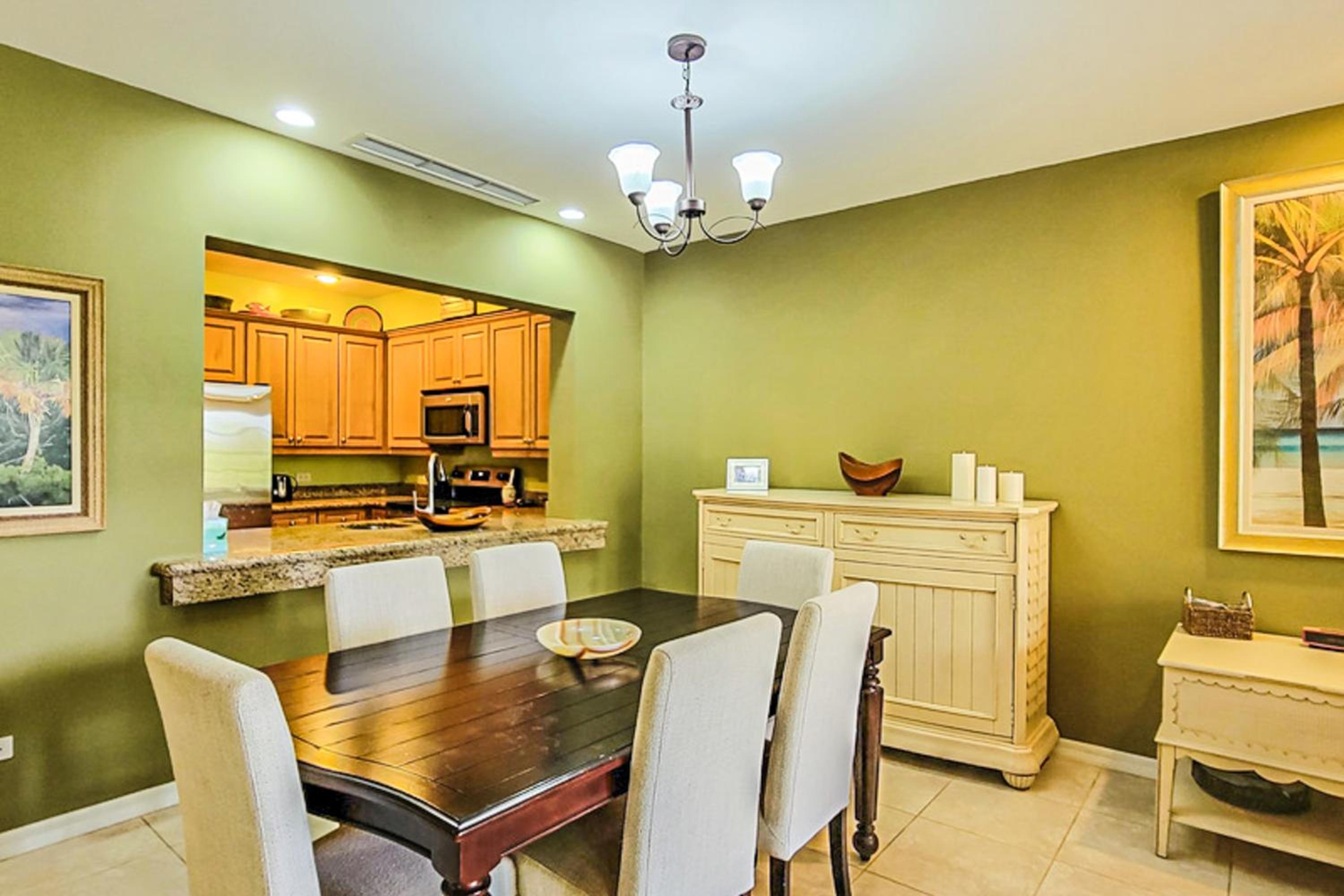 Pacifico Townhouse 106