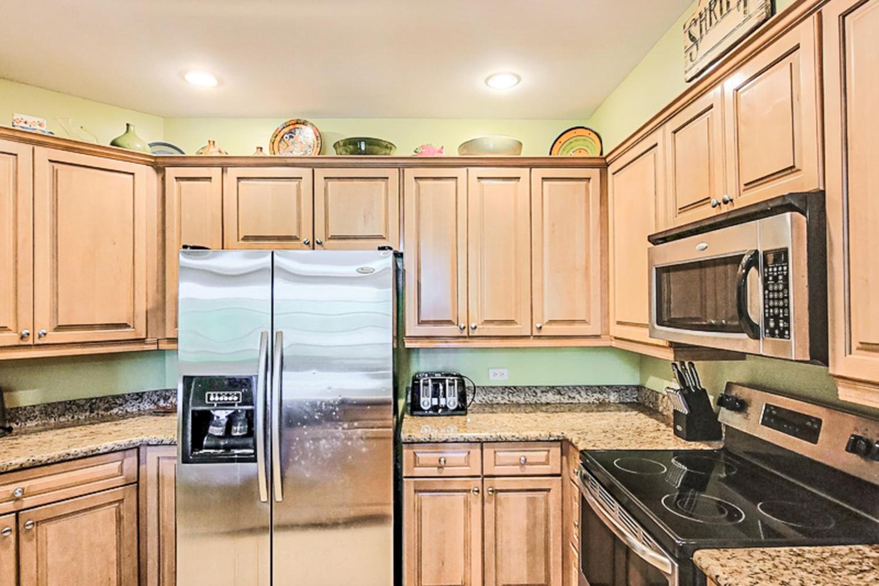 Pacifico Townhouse 106