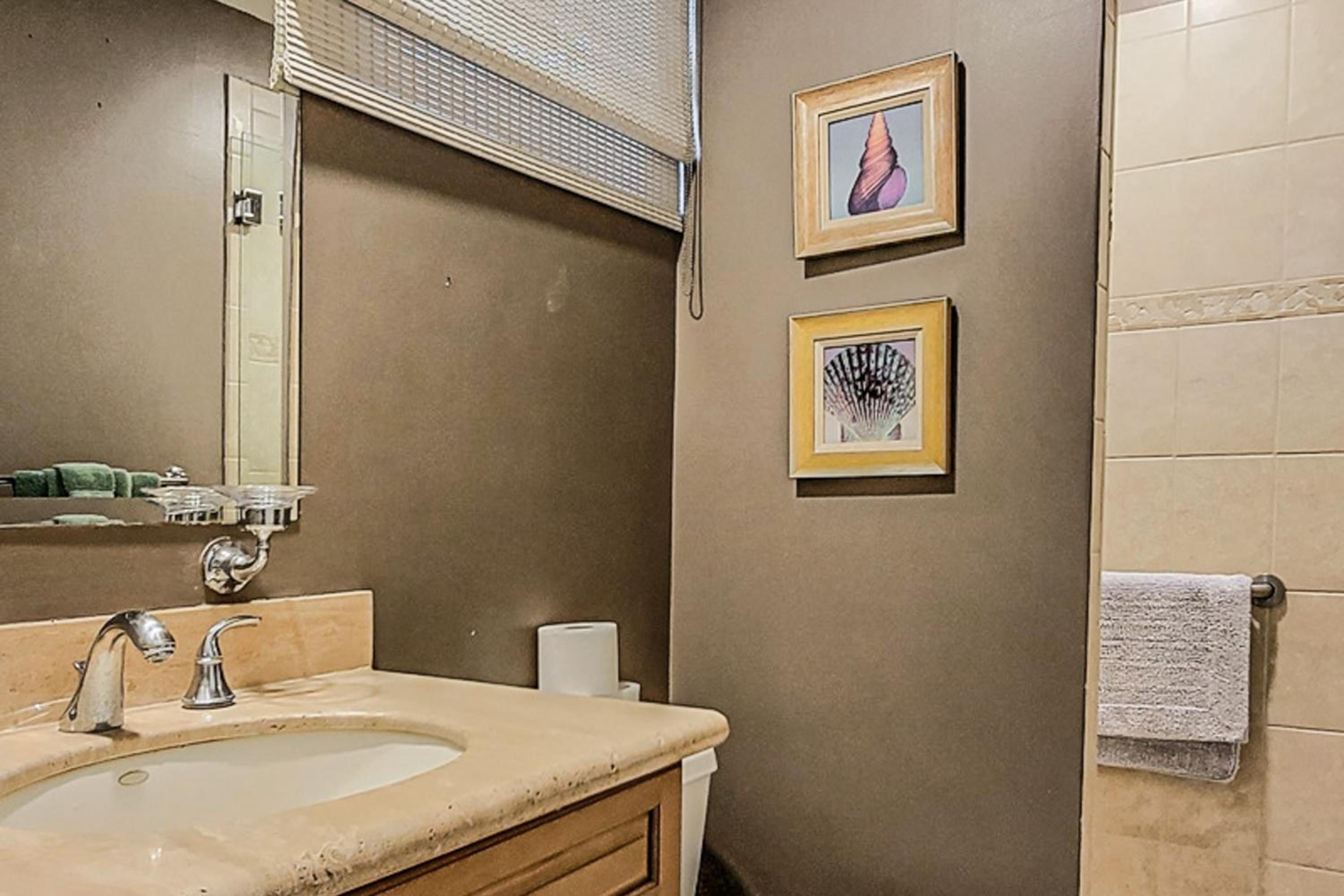 Pacifico Townhouse 106