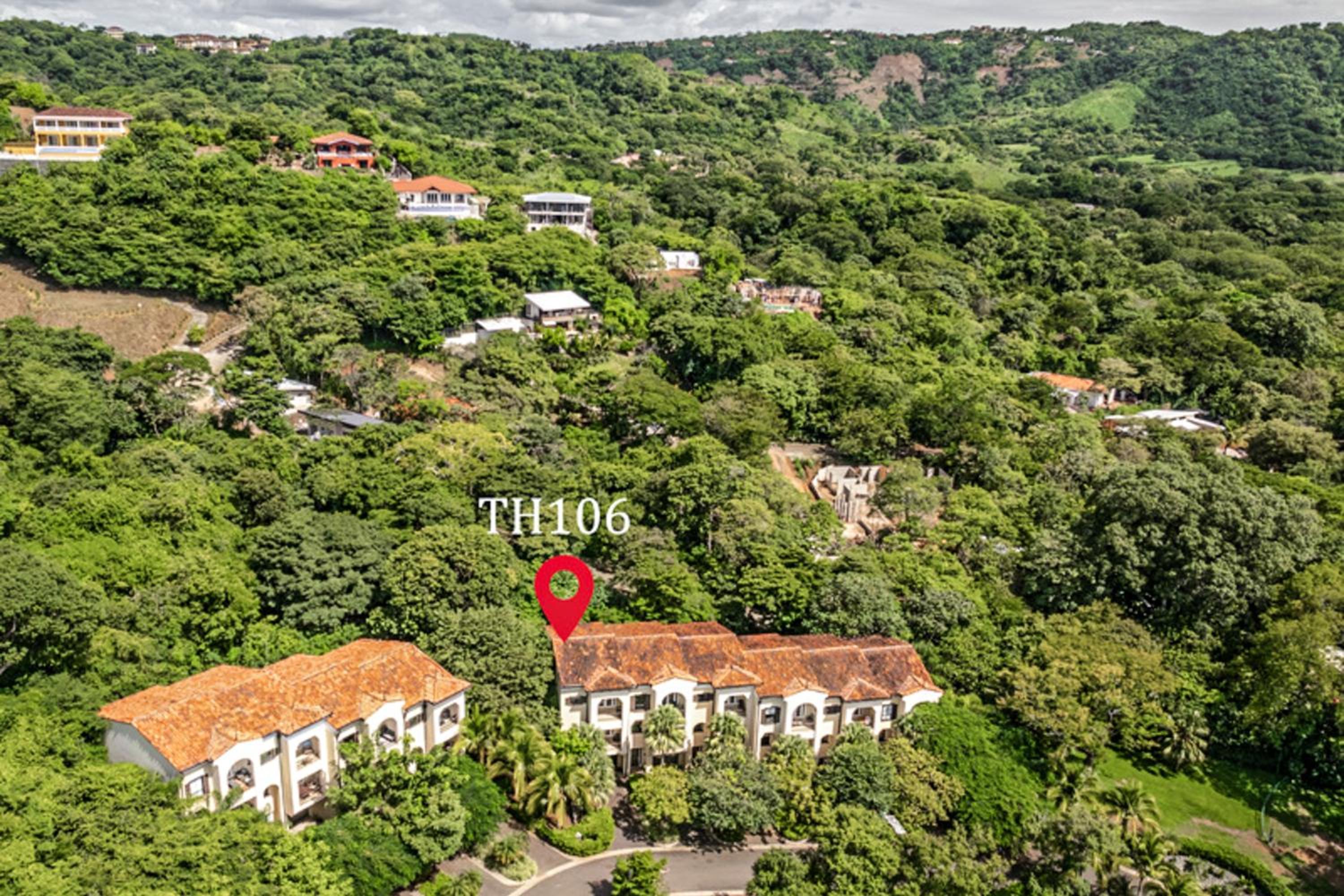 Pacifico Townhouse 106