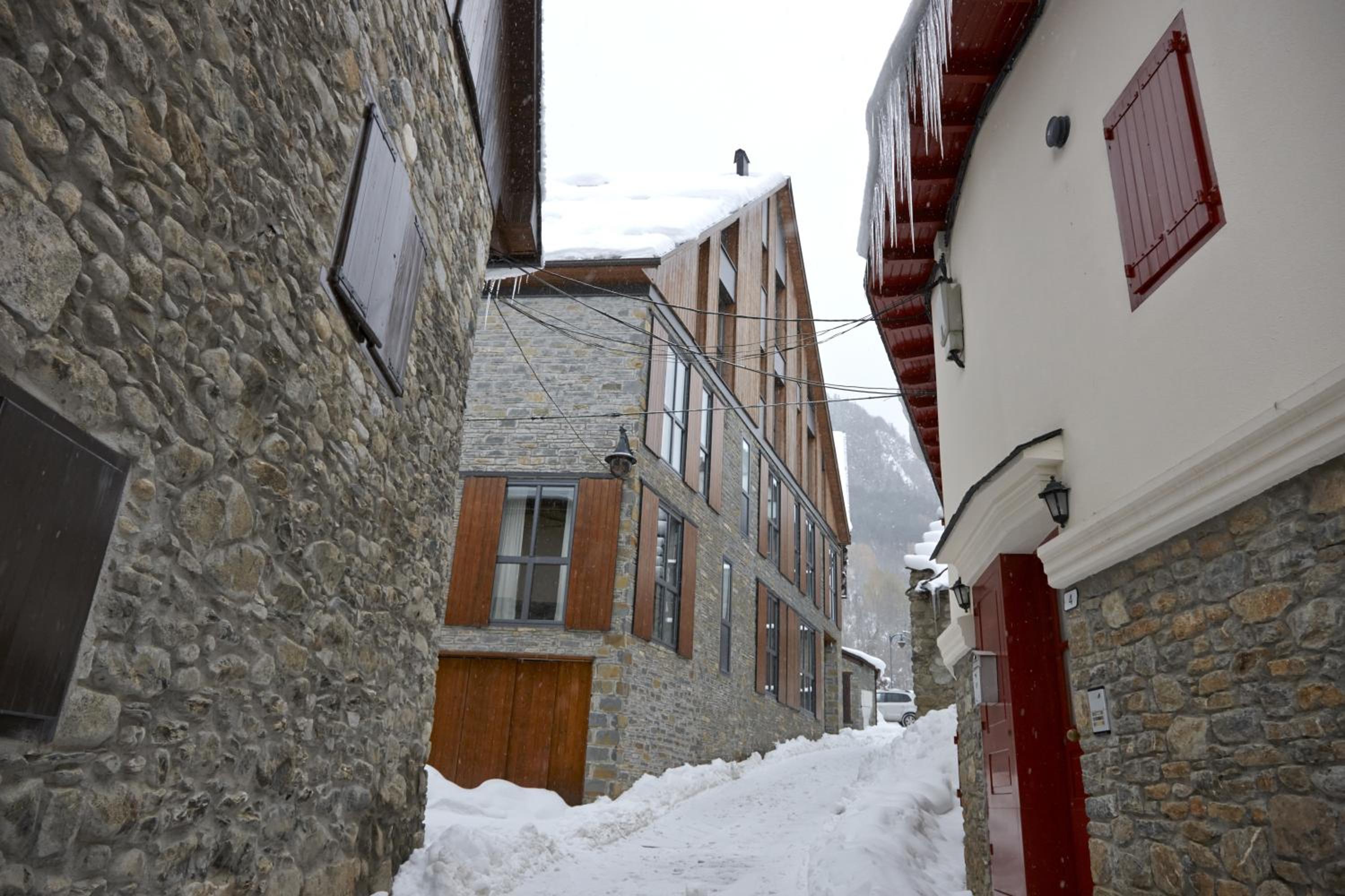 Val Arties 1 by FeelFree Rentals