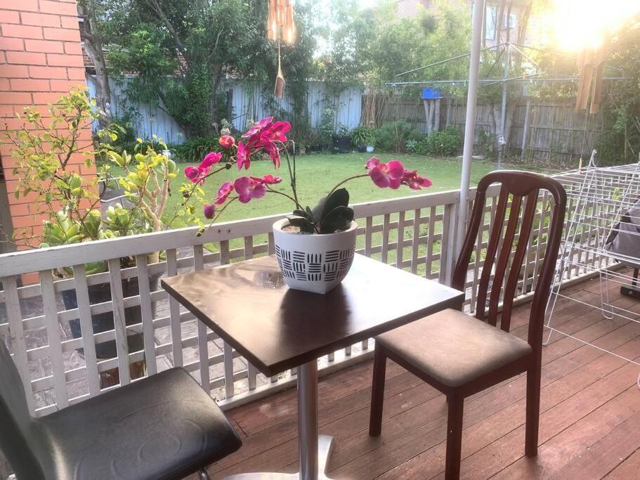 Hotel Ideal Accommodation In Glen Waverley