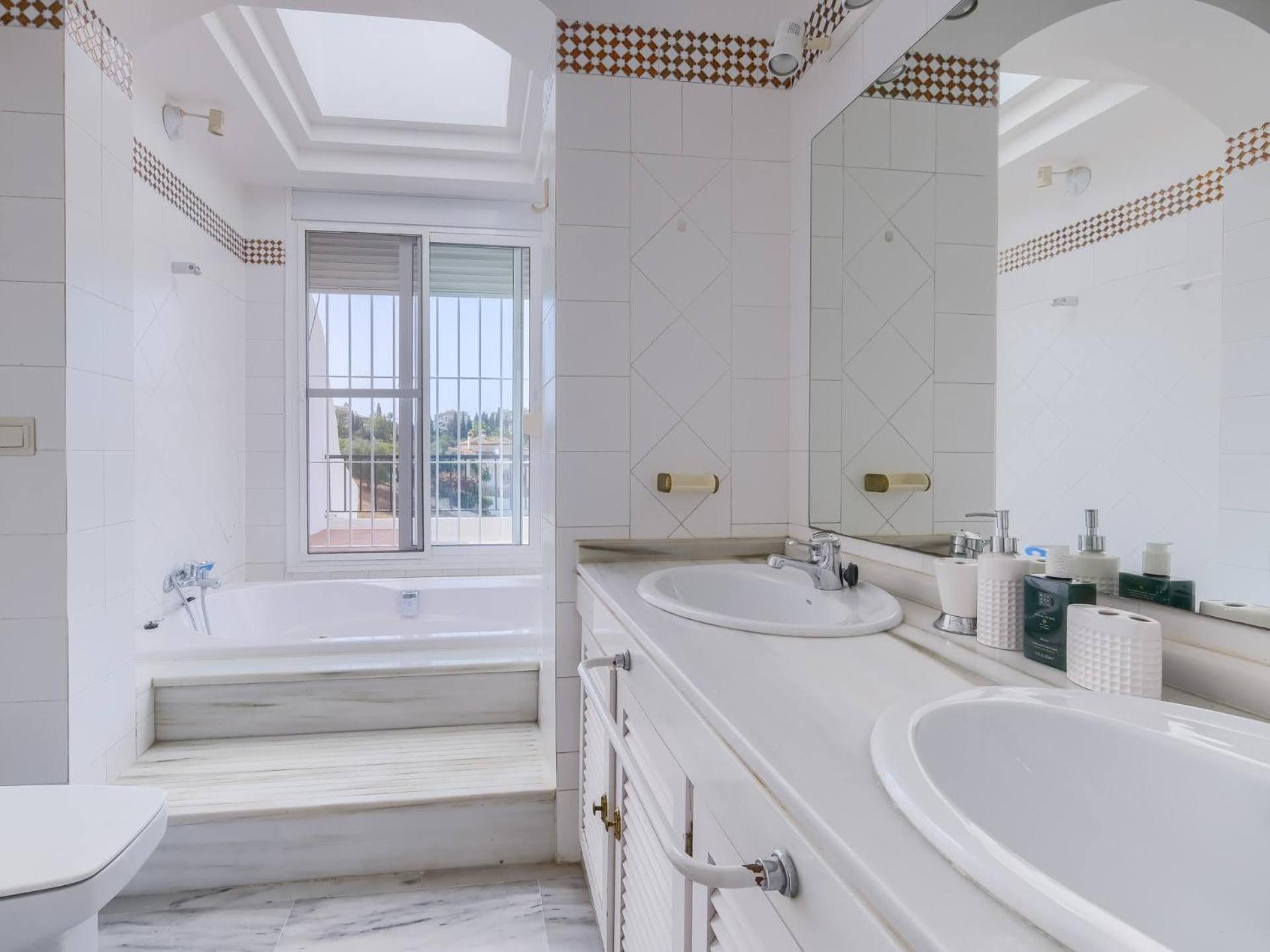 Spanish charm house on the Miraflores Golf course