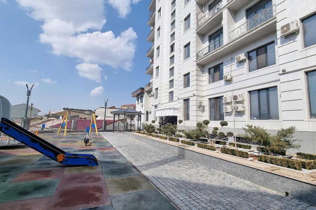 LaMinor Terrace