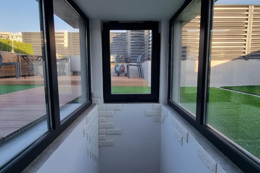 LaMinor Terrace