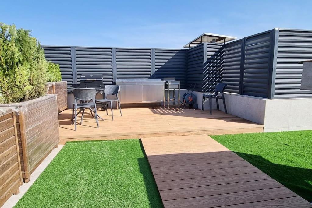 LaMinor Terrace