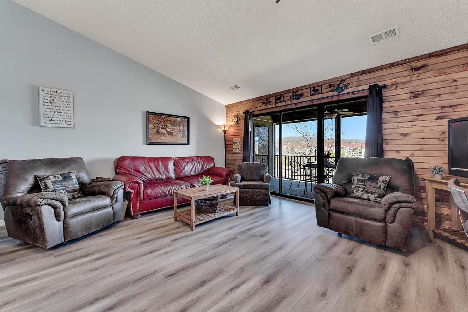 Branson Pointe Royale condo-Table Rock lake-free golf view 5