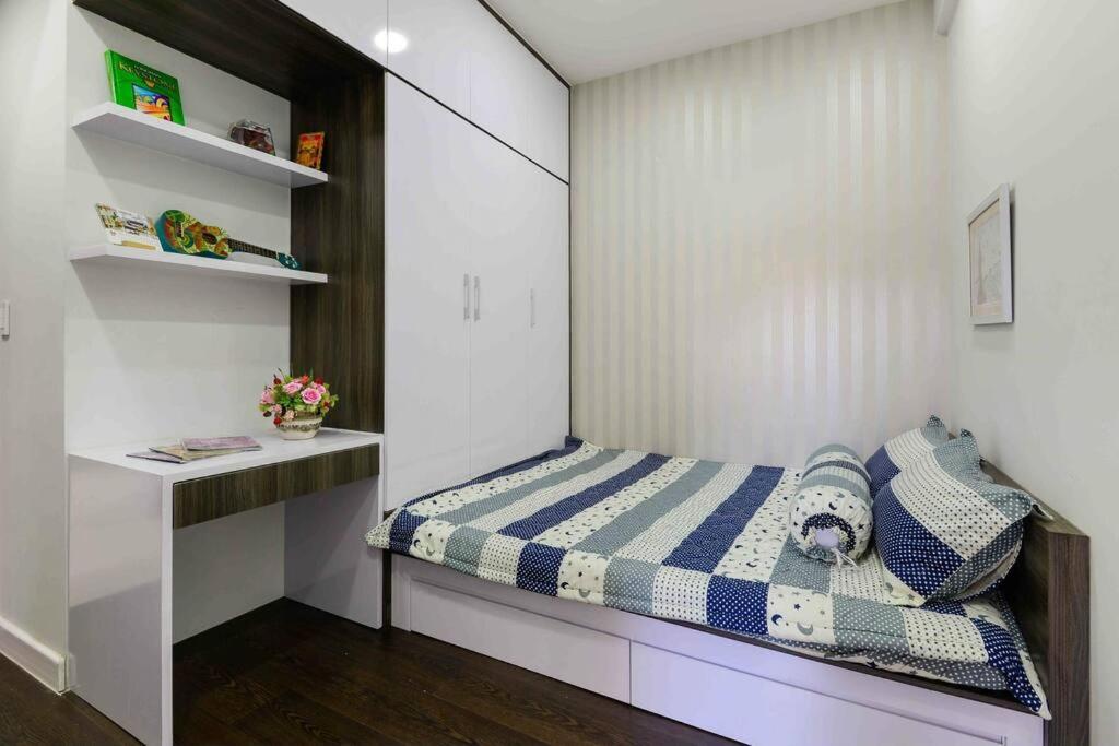 Toàn bộ căn hộ cho thuê tại Tân Bình, Việt Nam