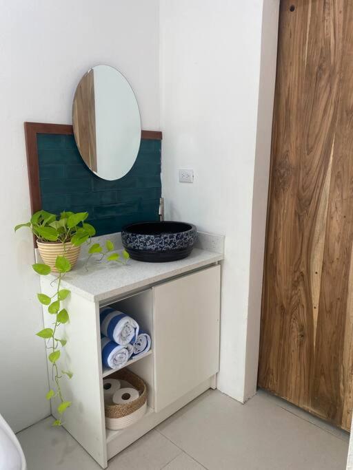 Beach House FiberOptic Air Conditioned