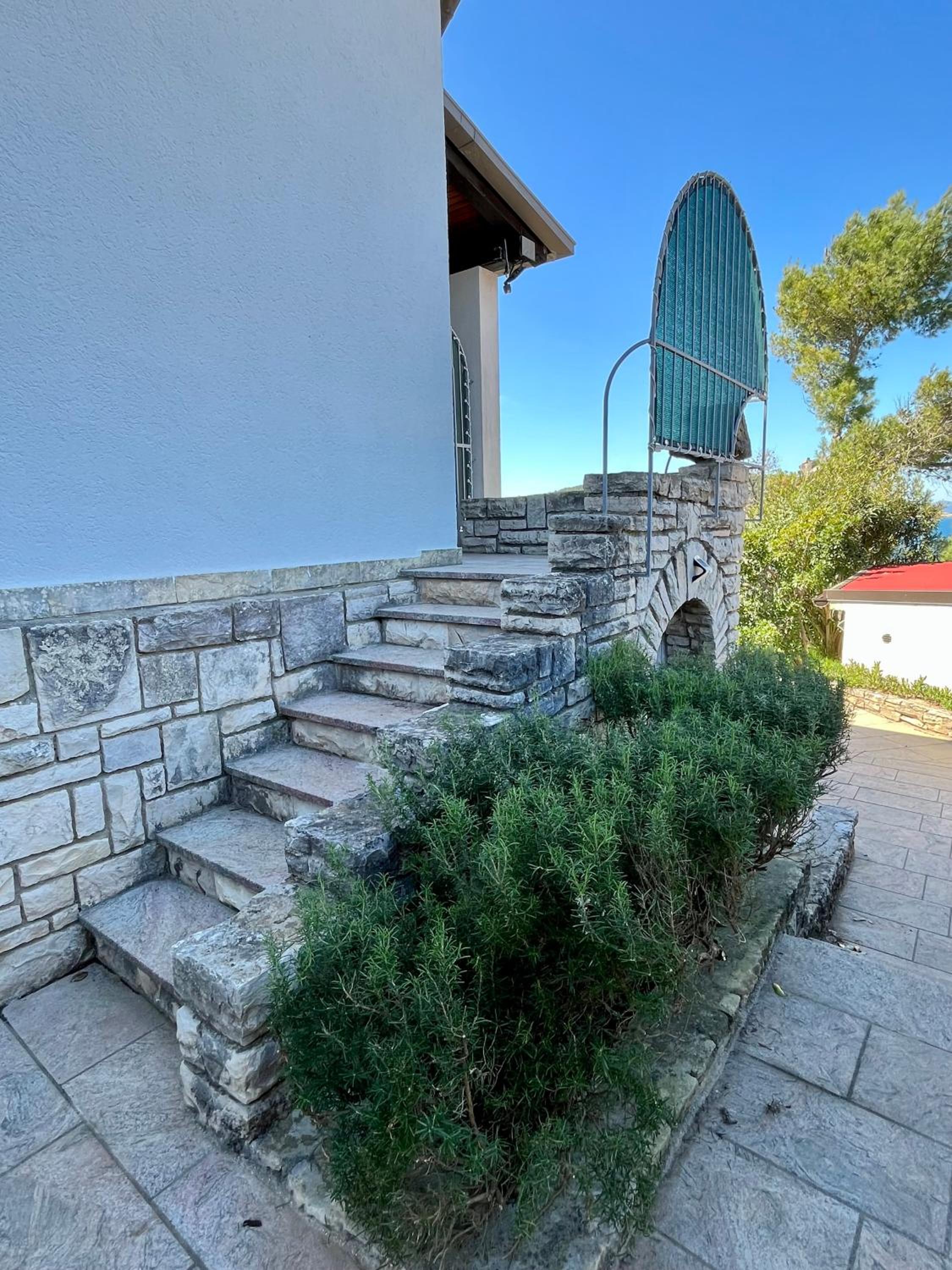 Photo 29