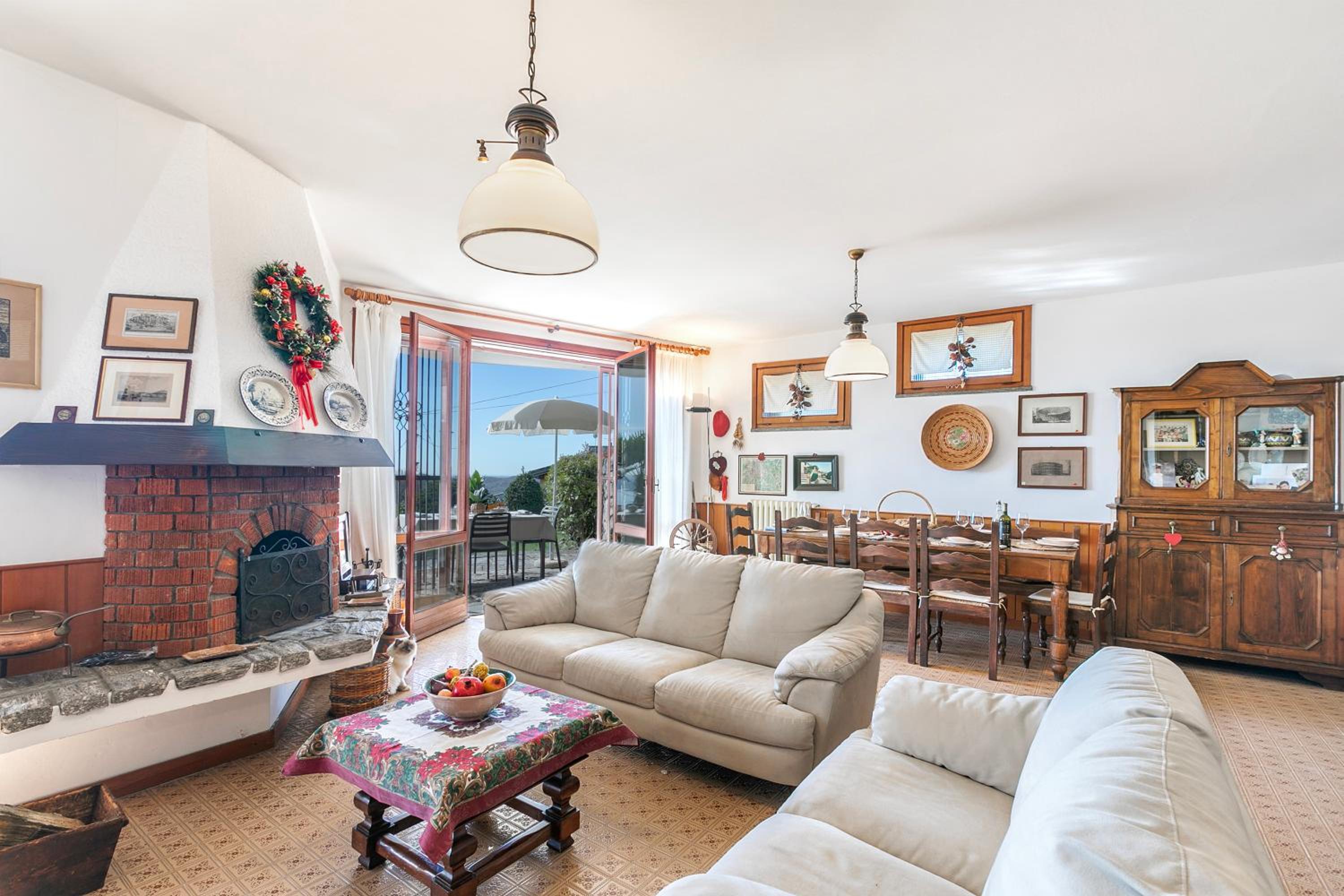 Il Poggio Radioso Lake View & Garden - Happy Rentals view 3