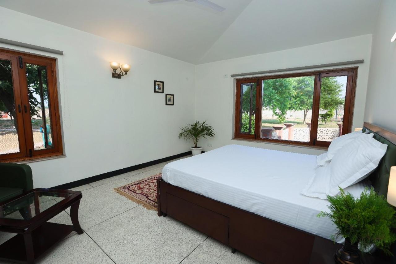De Vivendi Farm- A Rural Luxury Farmhouse Getaway view 3