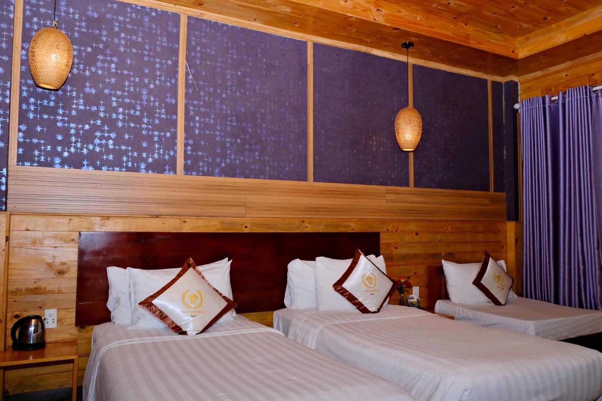 Tan Son Nhat Con Dao Resort