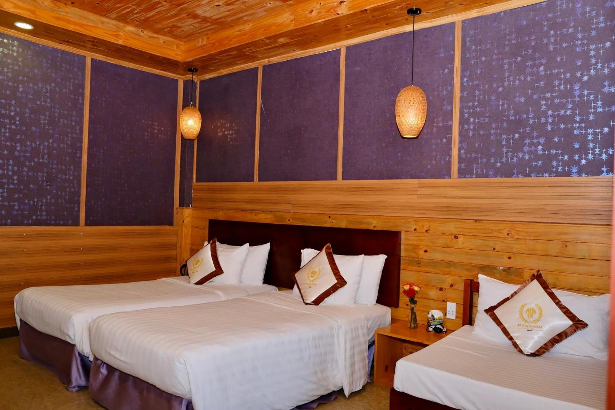 Tan Son Nhat Con Dao Resort