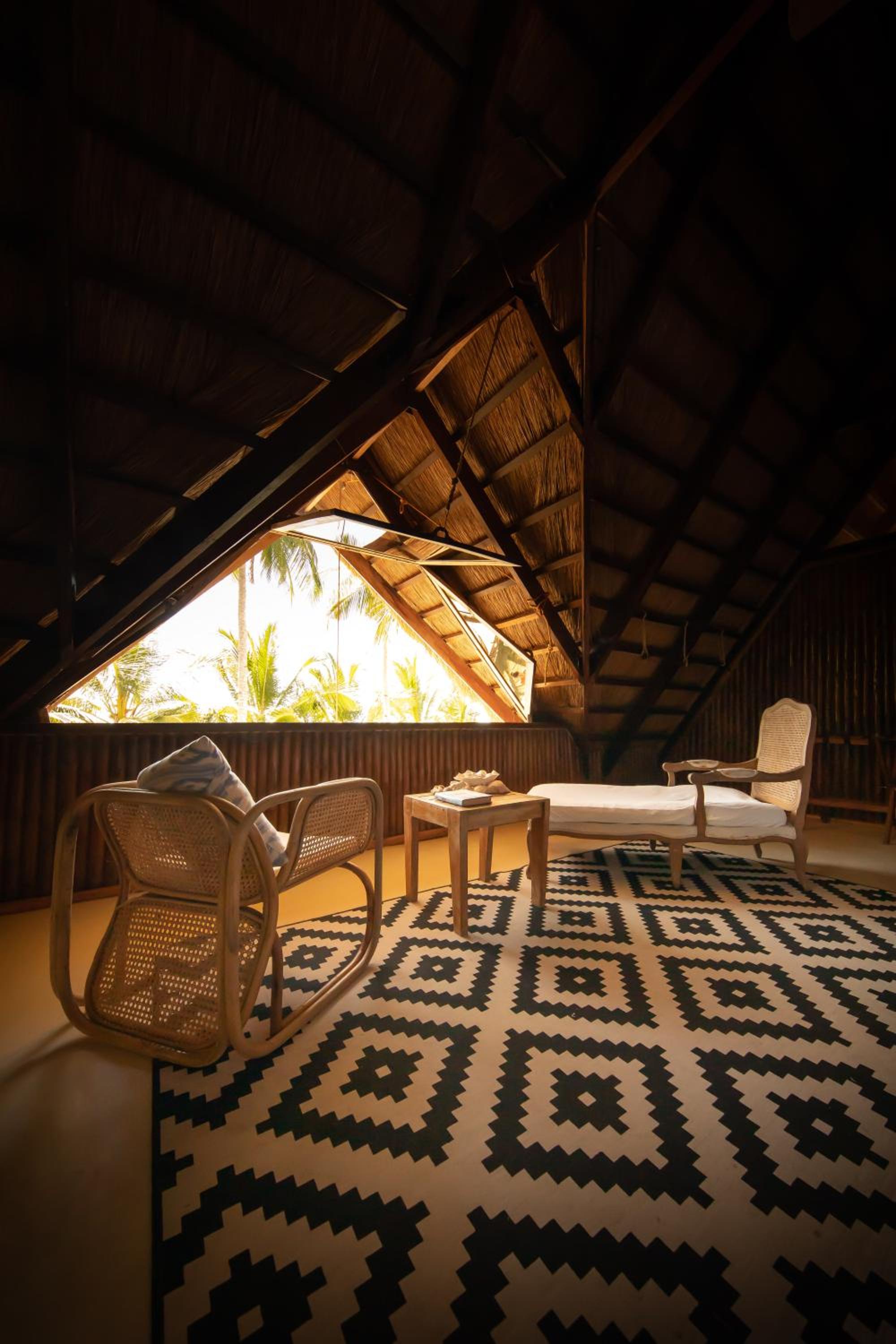 The Beach House Ocam Ocam