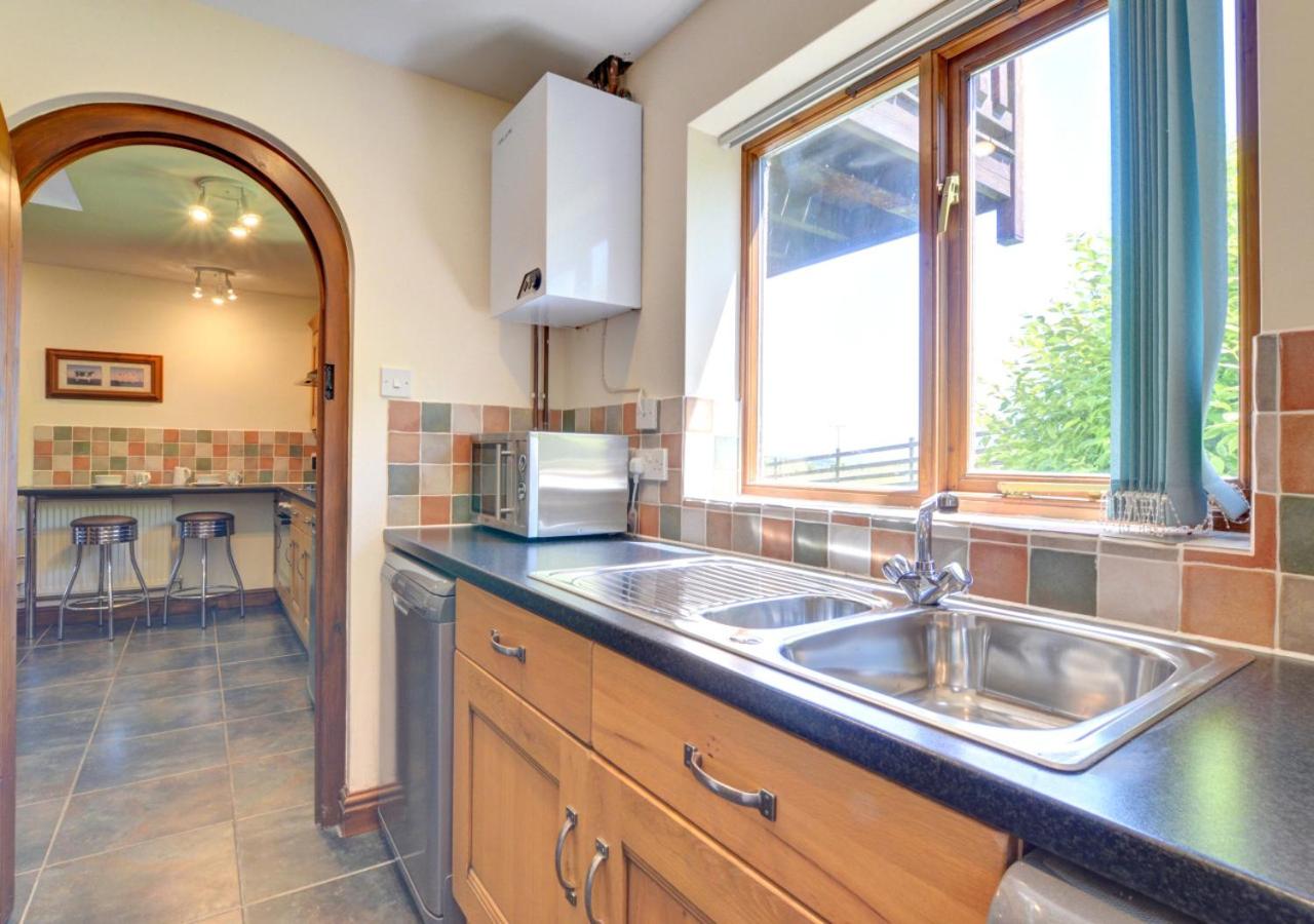 2 Bed in Caersws oc-waa322 view 5