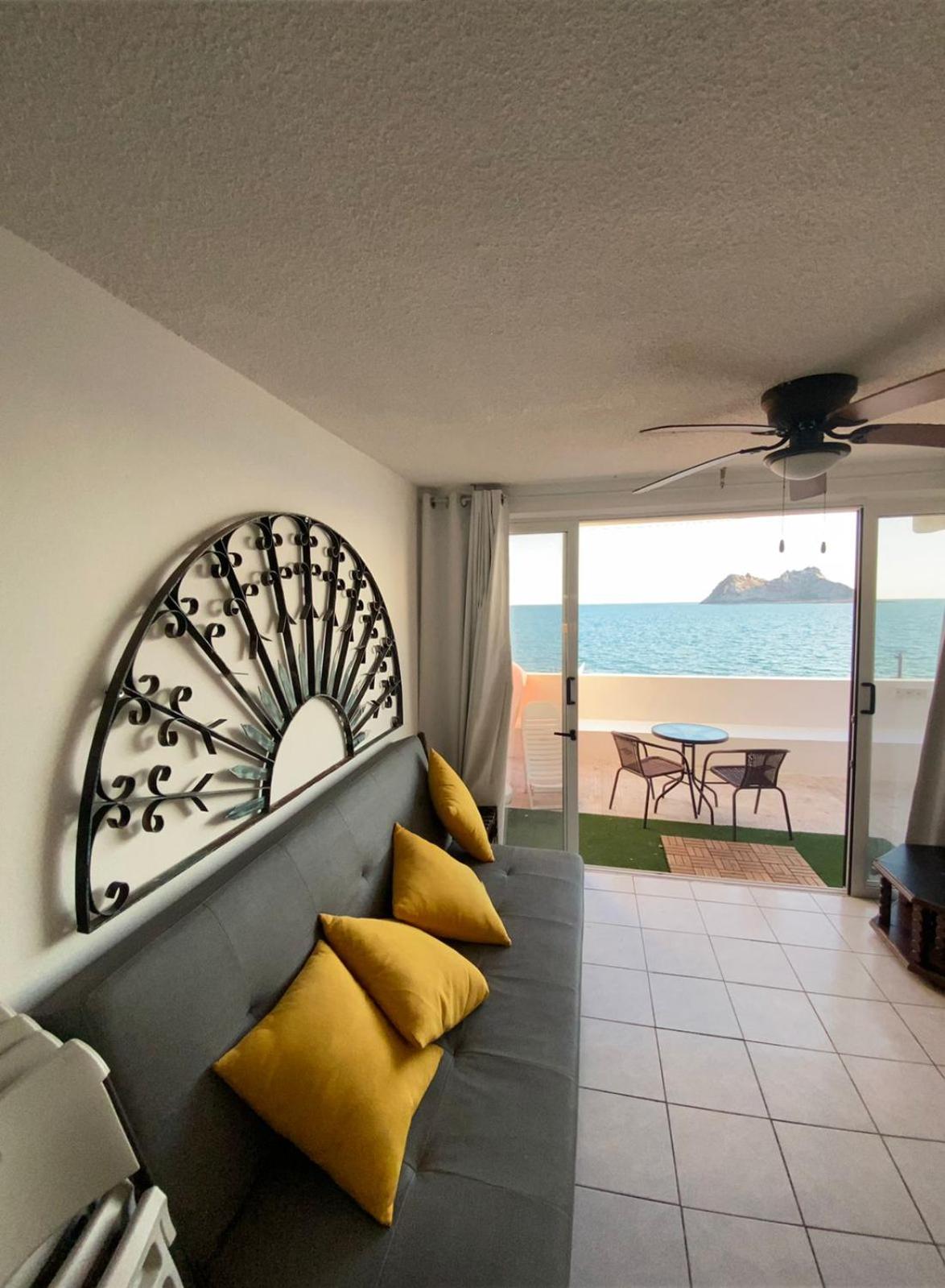 Mision del Sol 302 view 5