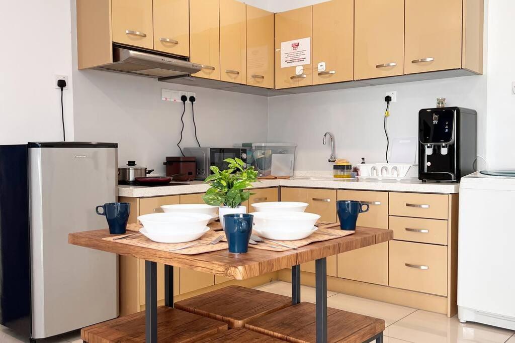 Oceanfront Charm 2BR GurneyDrive#SeaviewGeorgetown