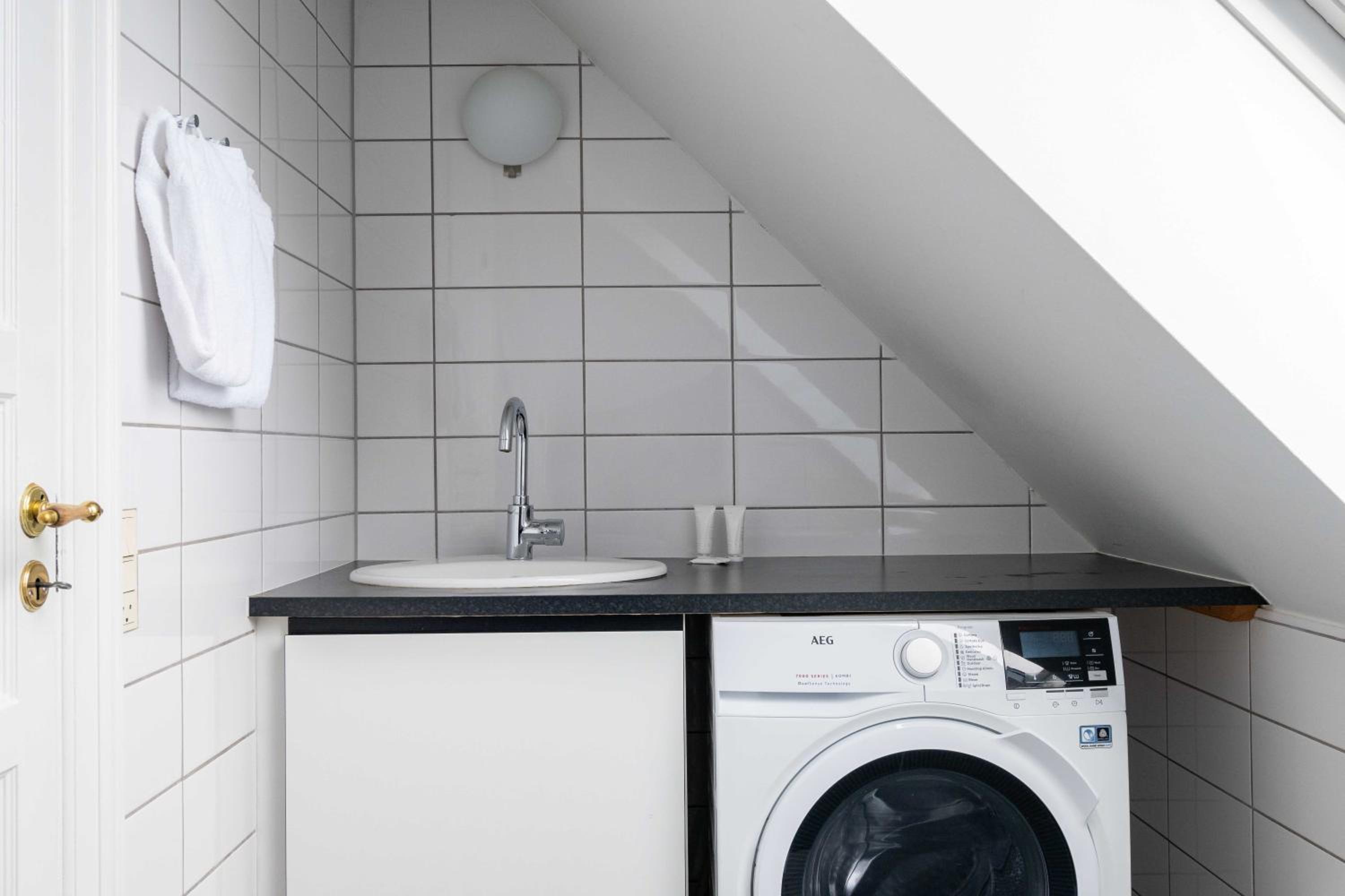 Cozy 2 Bedroom Flat in Peaceful Neighbourhood