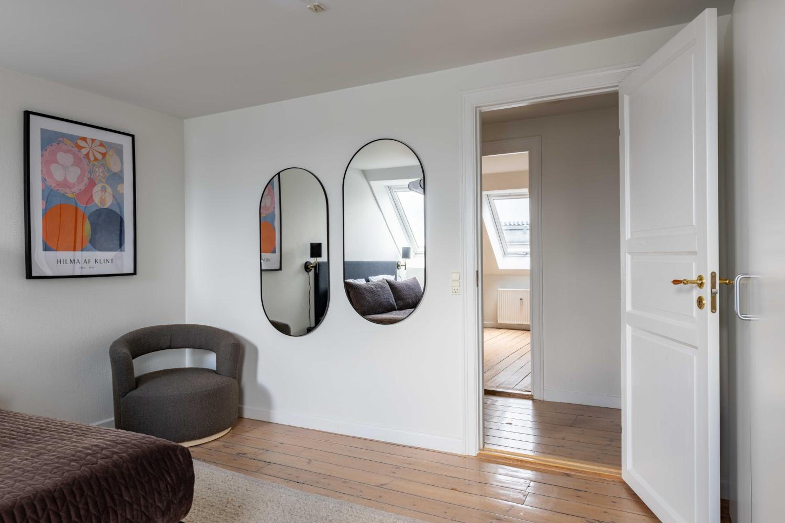 Cozy 2 Bedroom Flat in Peaceful Neighbourhood