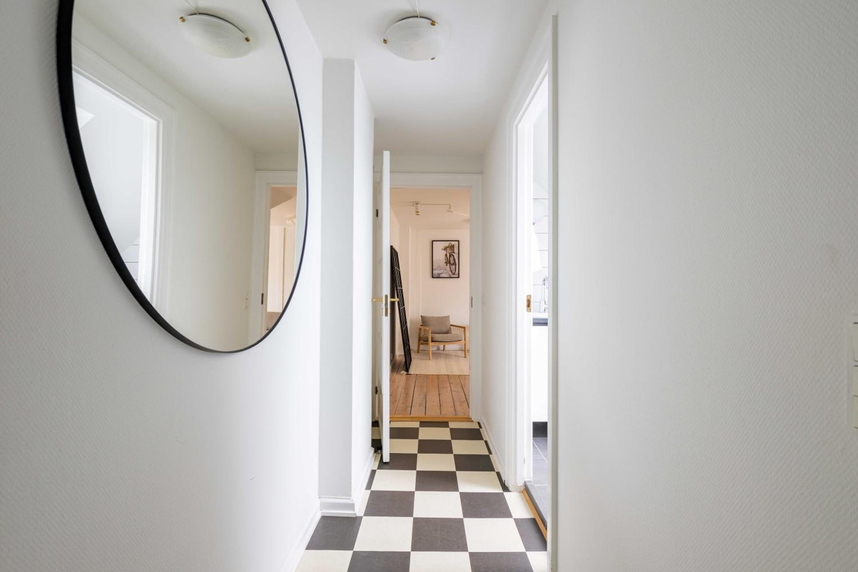 Cozy 2 Bedroom Flat in Peaceful Neighbourhood