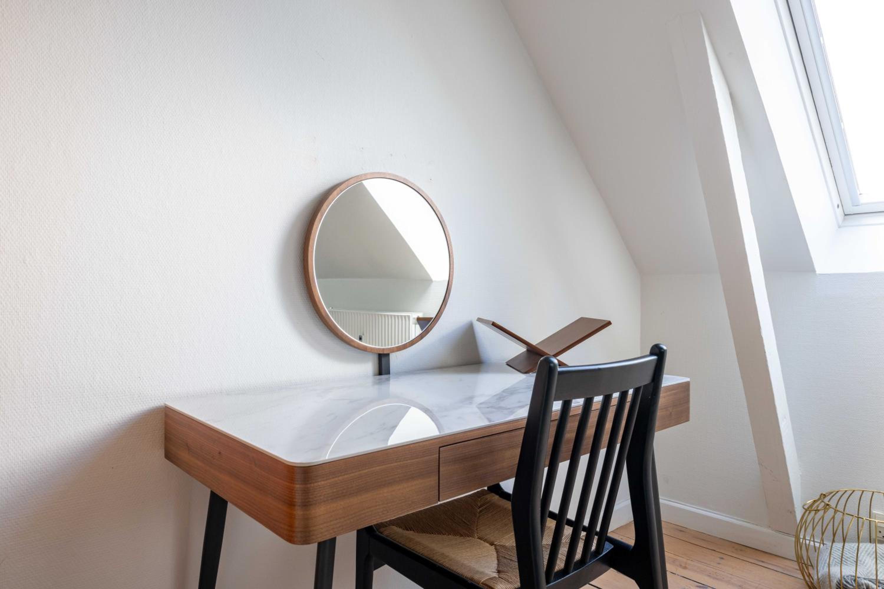 Cozy 2 Bedroom Flat in Peaceful Neighbourhood