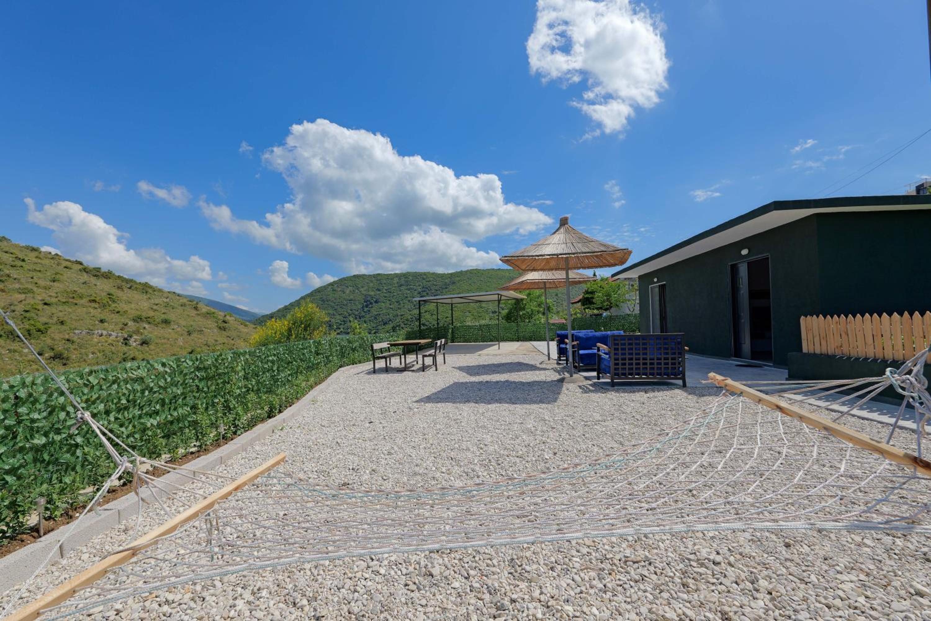Lago Calmo Villa