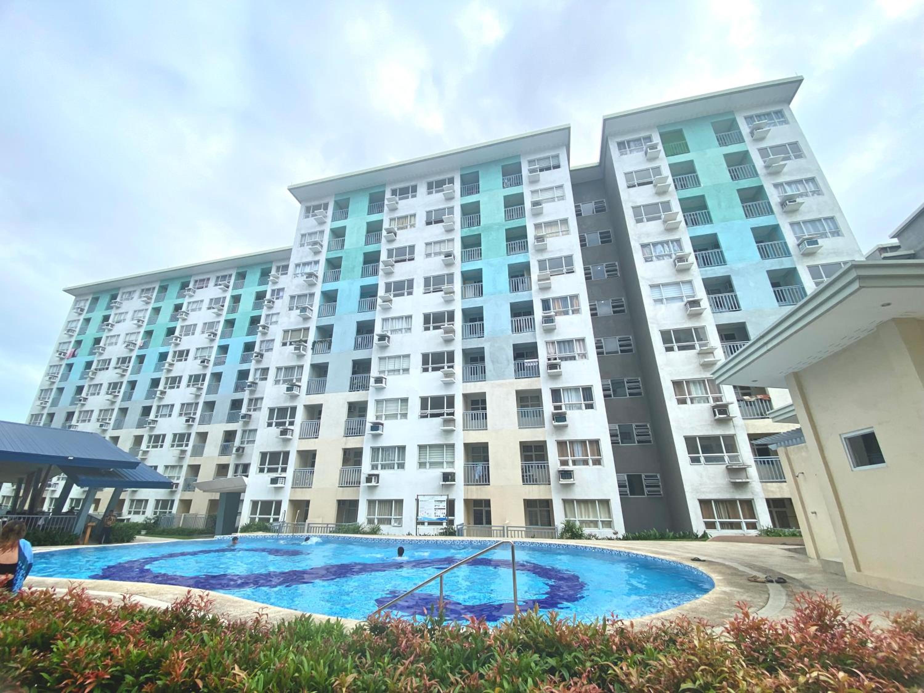 Seawind by the ocean view 2