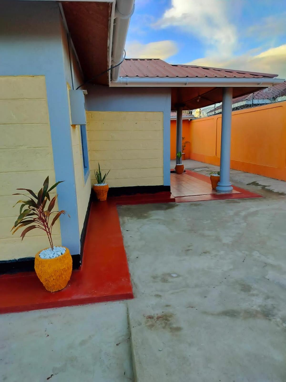Happy Trails Holiday Home-Nanyuki