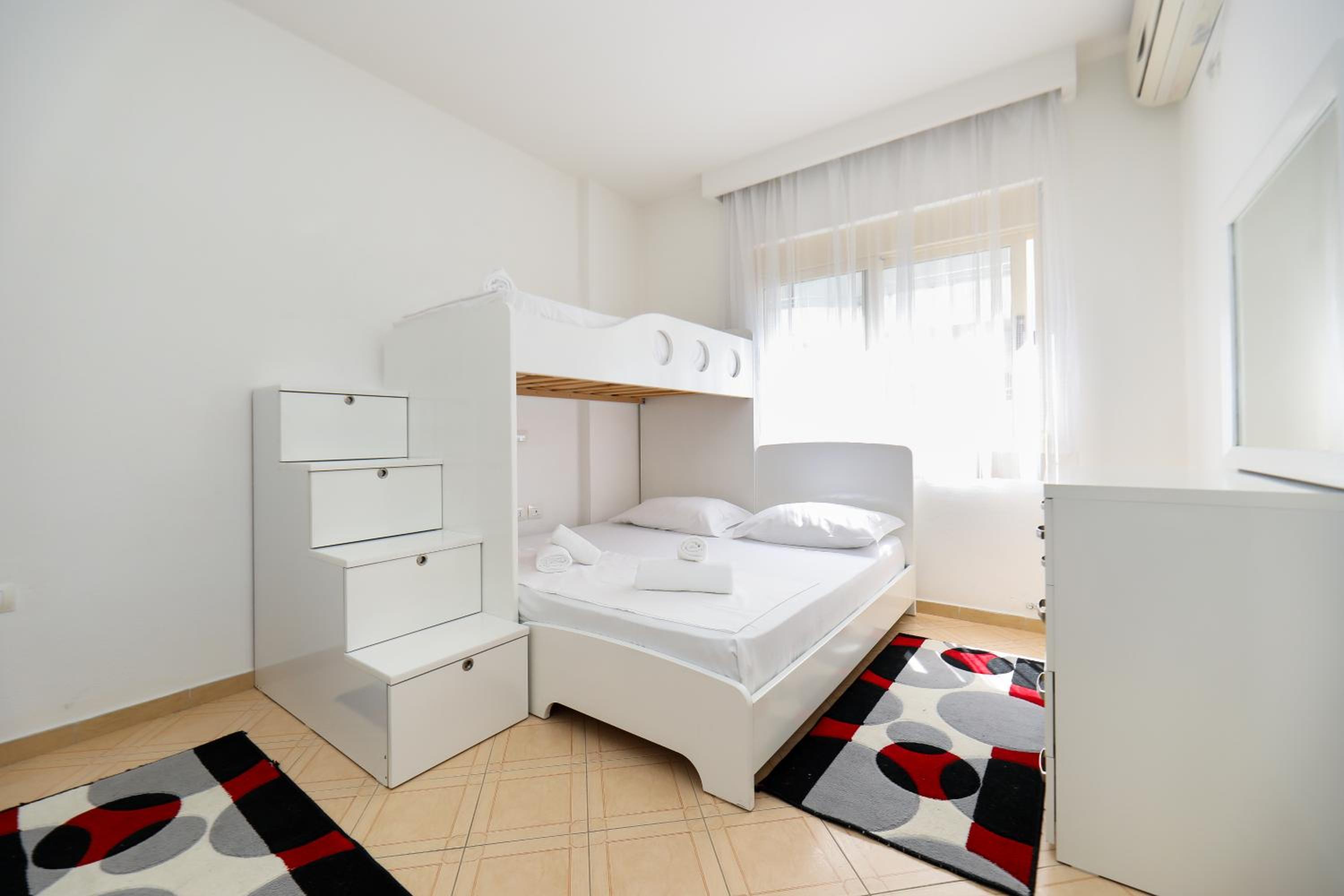 Noa Apartments