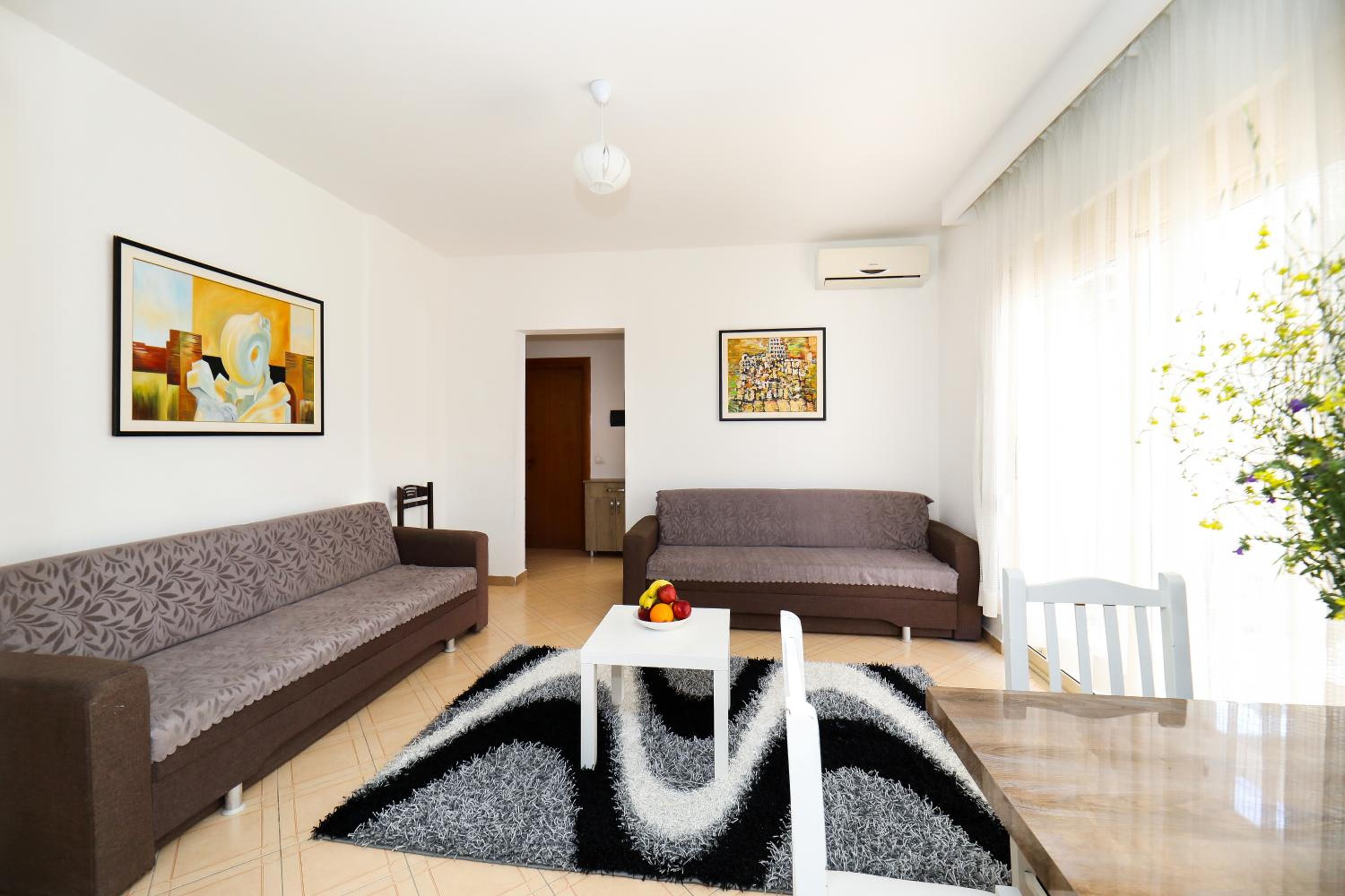 Noa Apartments