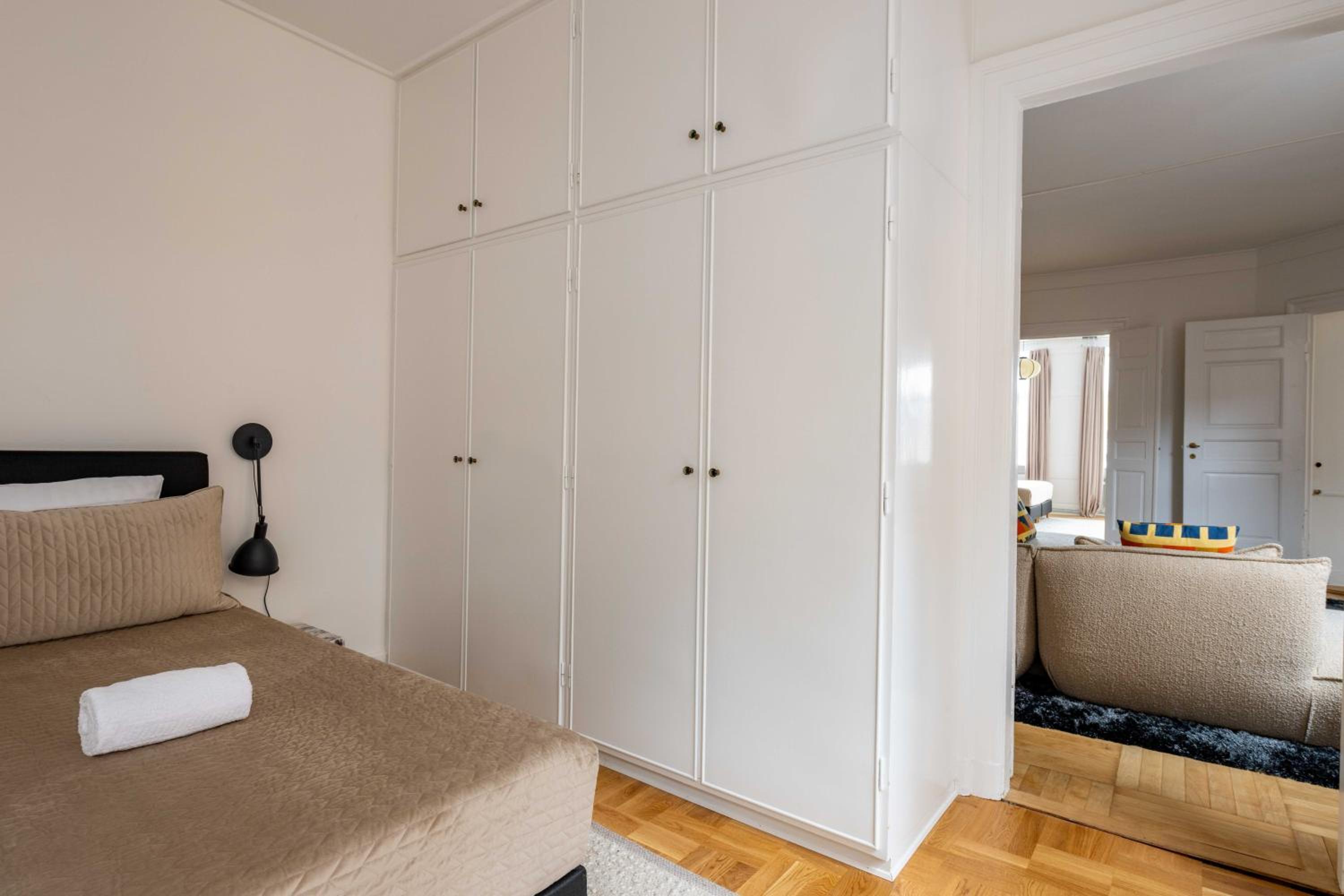 Rare 4BR Apartment w Unique Details in CPH City view 4