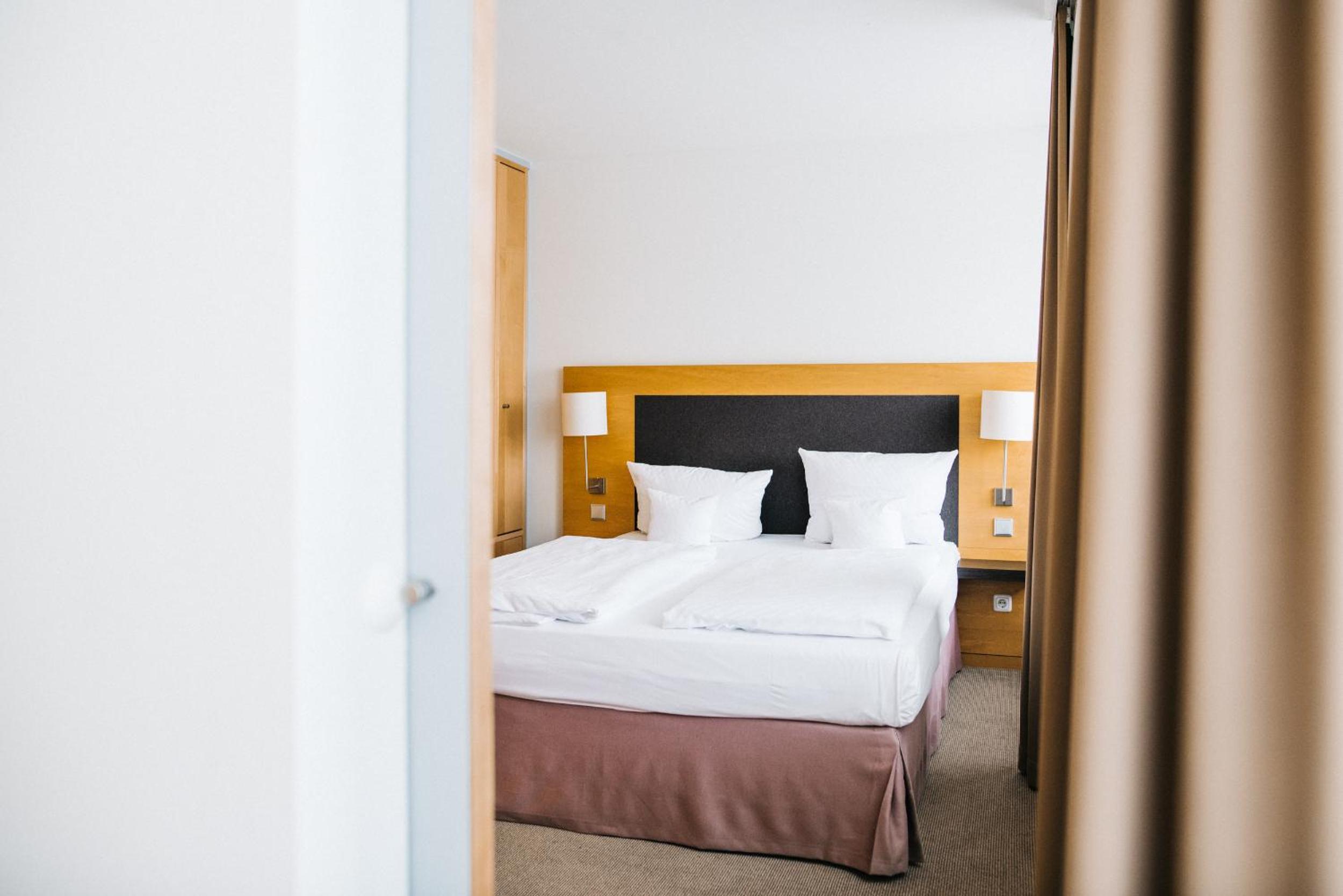 Potsdam Vacations - Kongresshotel Potsdam am Templiner See - Property Image 16