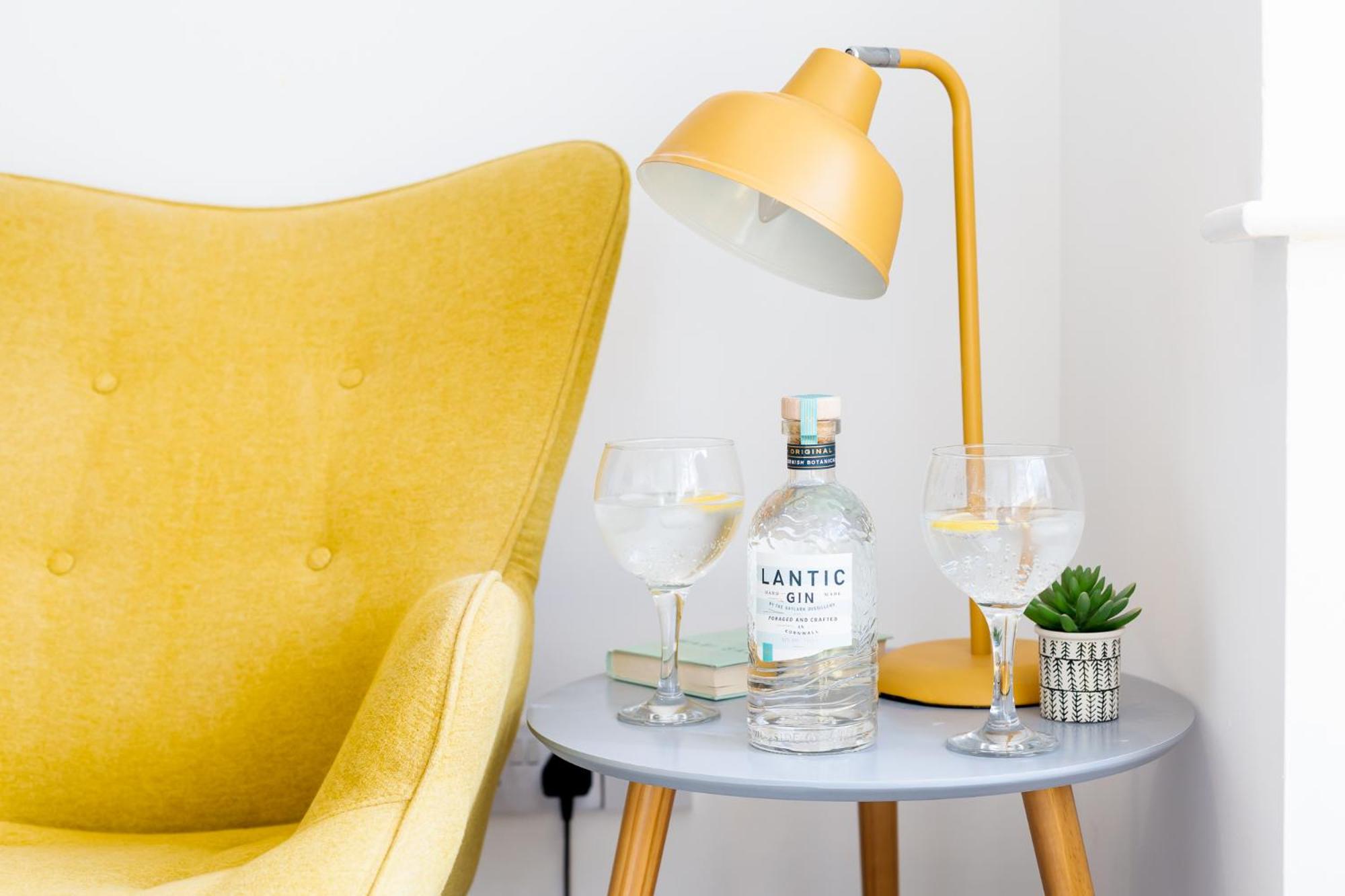 Hotel The Nook - Self Serviced Accommodation - Image 1