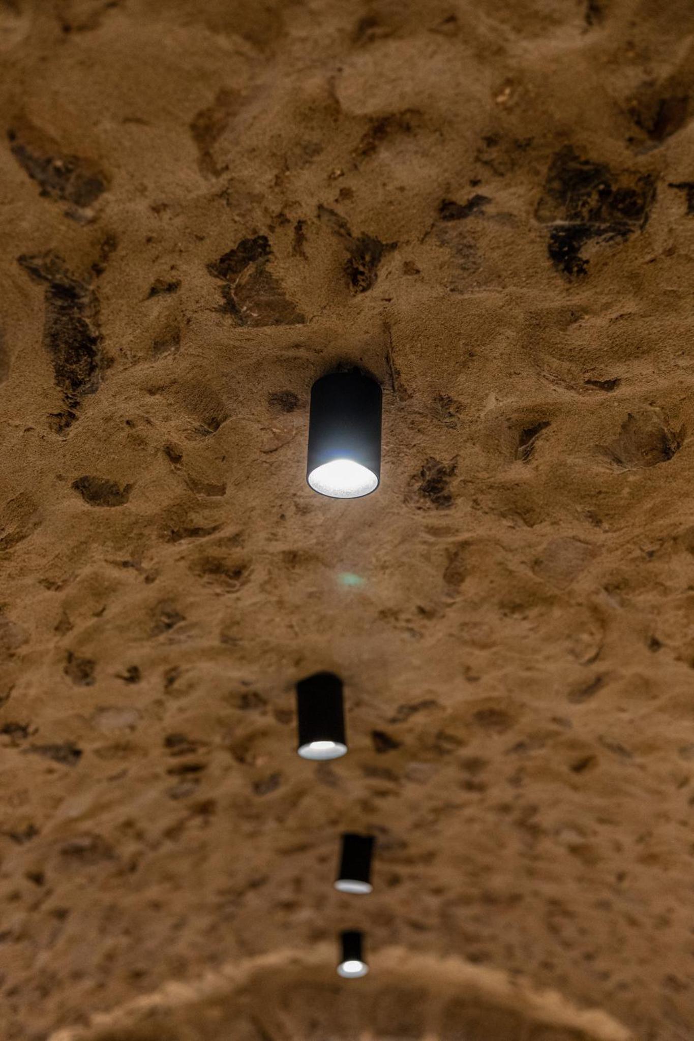 Hawk Tower Apartment - Pyrgos Towers Complex