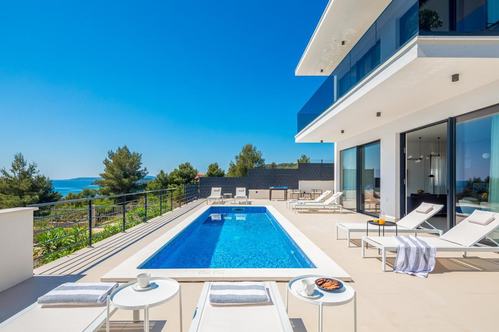 Luxury Villa Sea Idea with private pool & jacuzzi on Čiovo near Trogir view 3