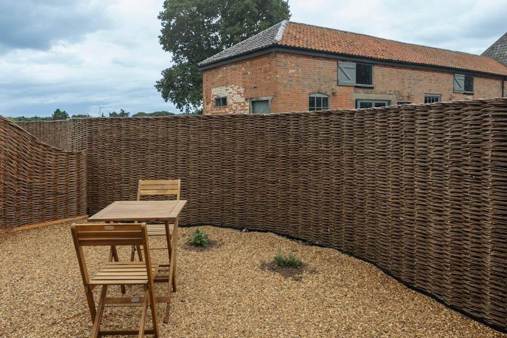 4 Henham Barns view 4