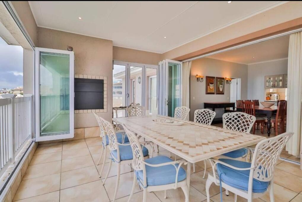 Pinnacle Point Penthouse 14-5 view 5