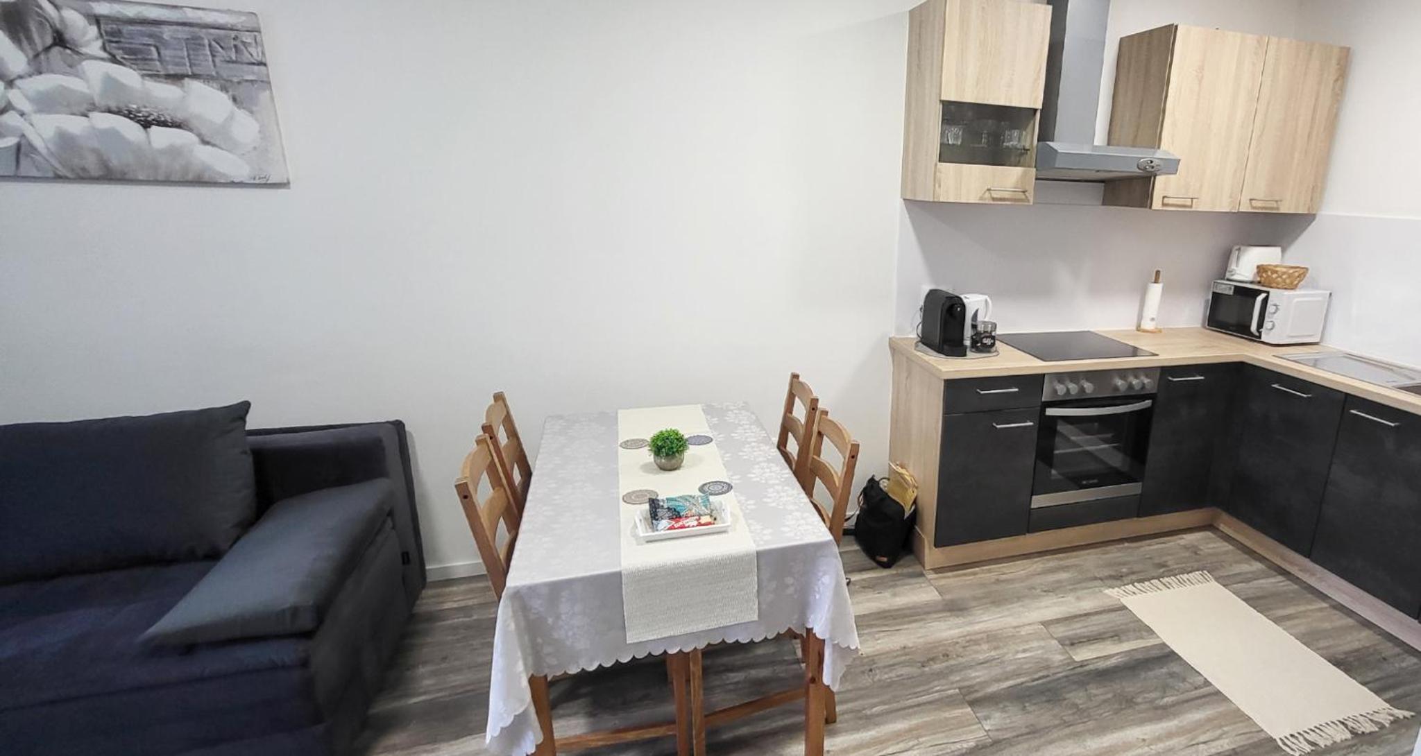 Juhar 1 Apartman view 5
