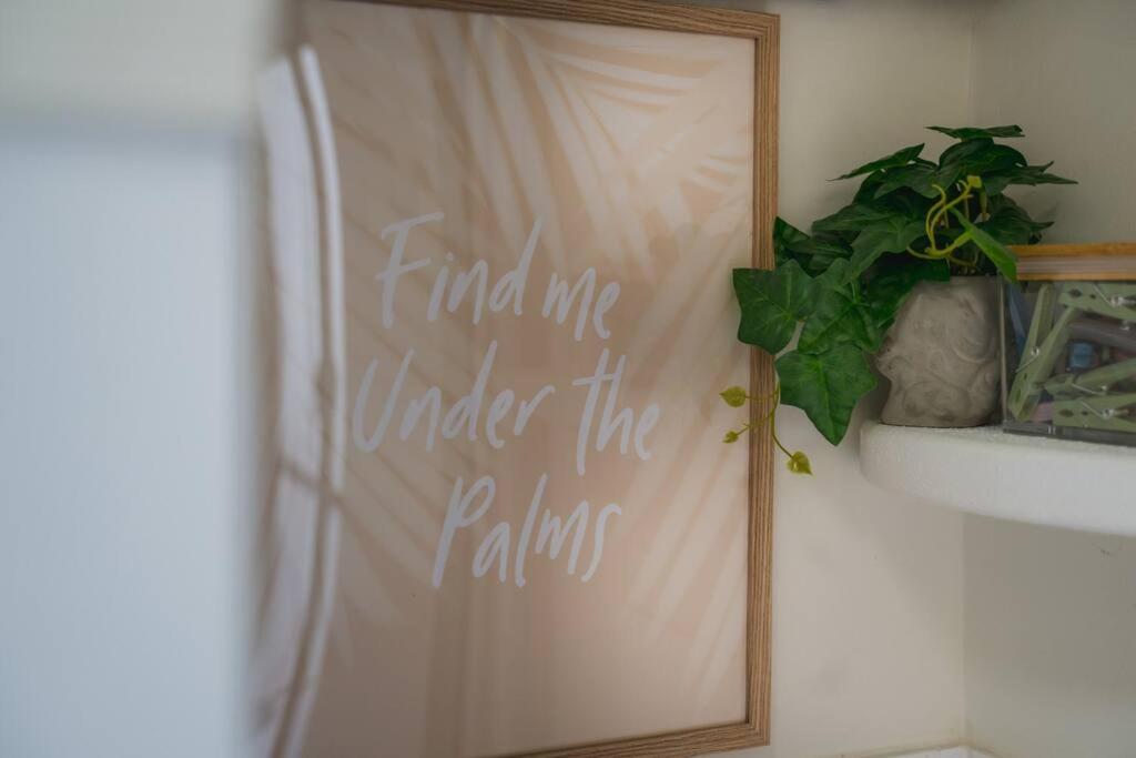 Palms on Patti Apartment