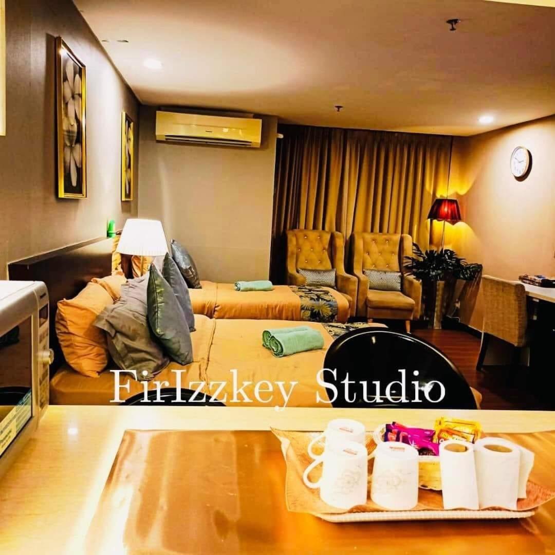 FirIzzkey Studio