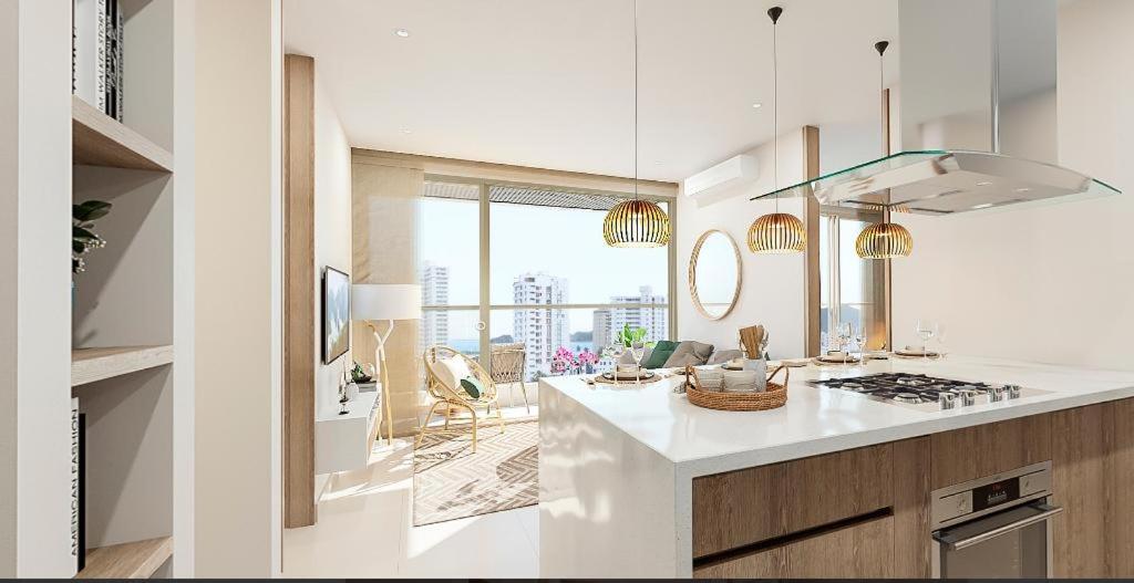 Breathtaking Ocean Front Beach condo in Rodadero Beach